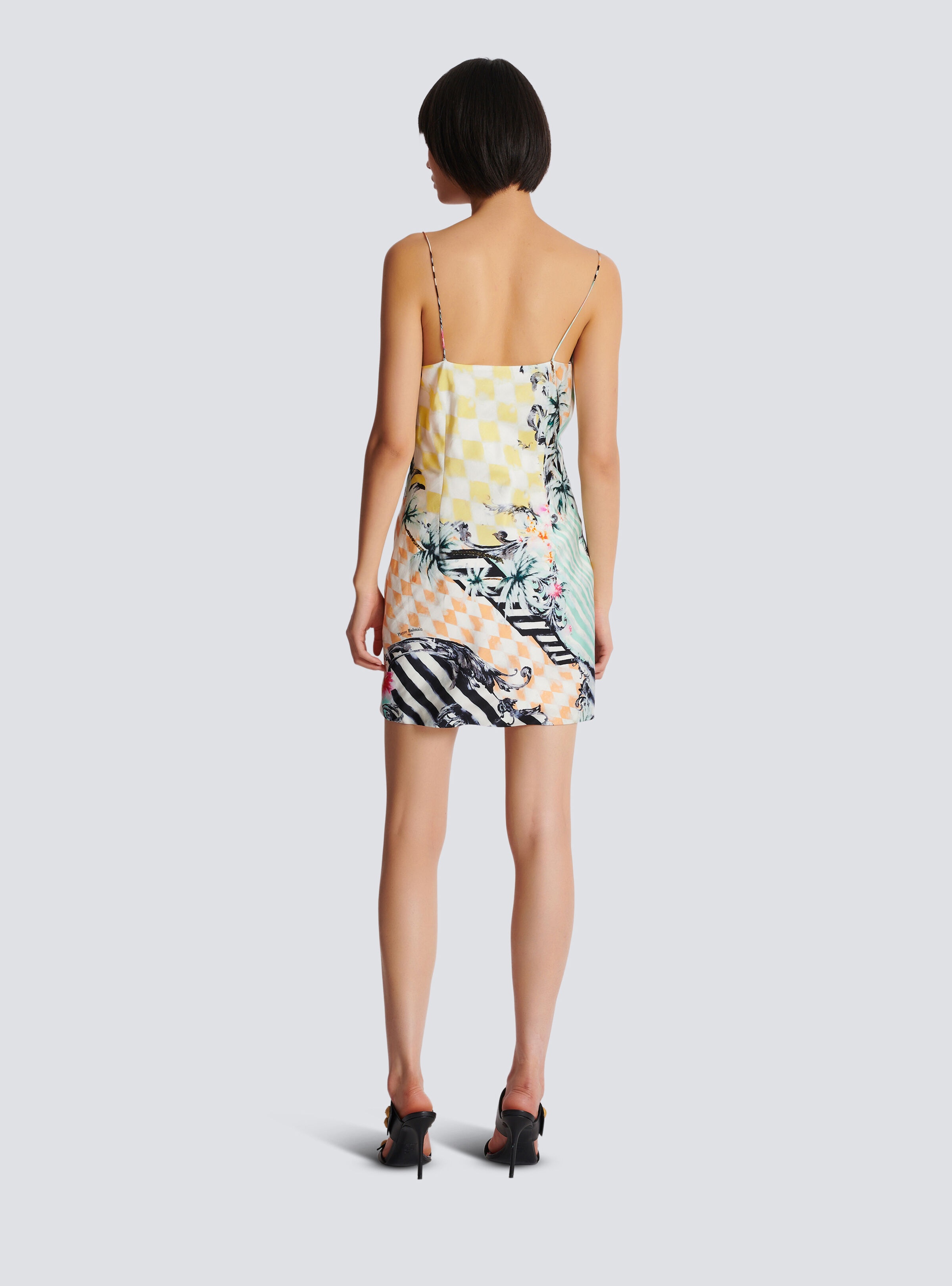 Short satin slip dress with Baroque print - 4