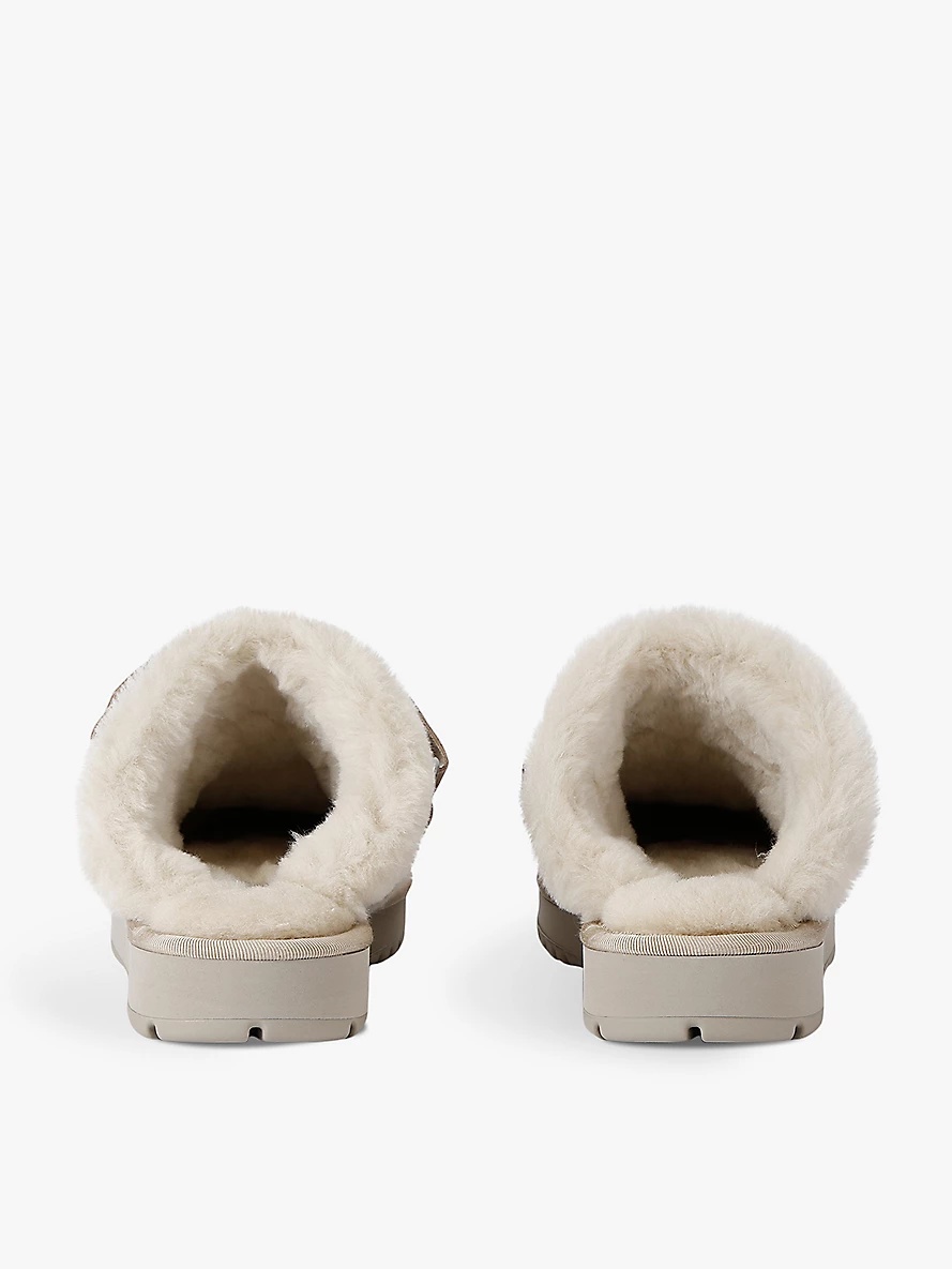 Snug Low buckled sheepskin mules - 4