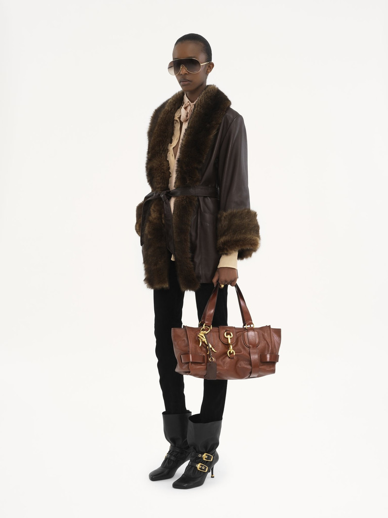 Chloé KERALA 25 HANDBAG IN SOFT LEATHER outlook