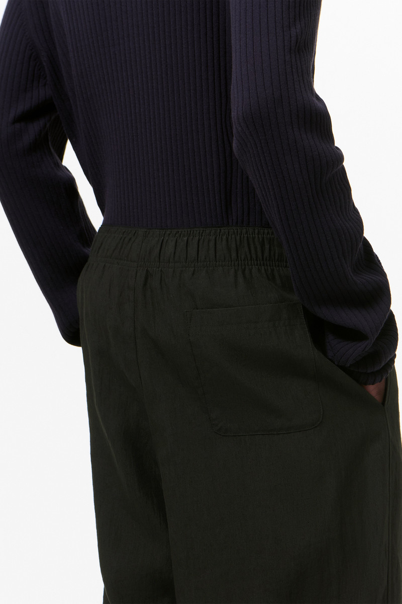 Leisure Trouser Soot Black Techflax 6