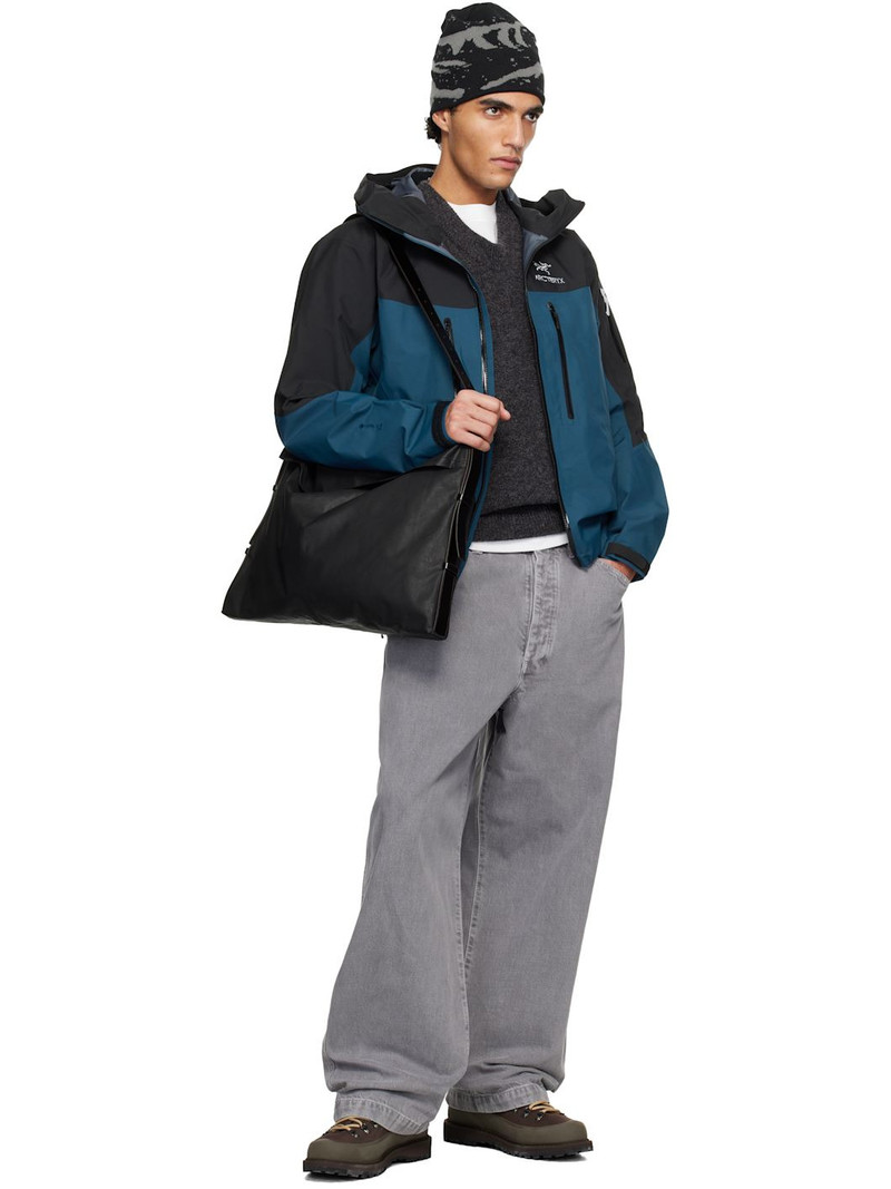 Arc'teryx Black & Navy Alpha SV Jacket outlook