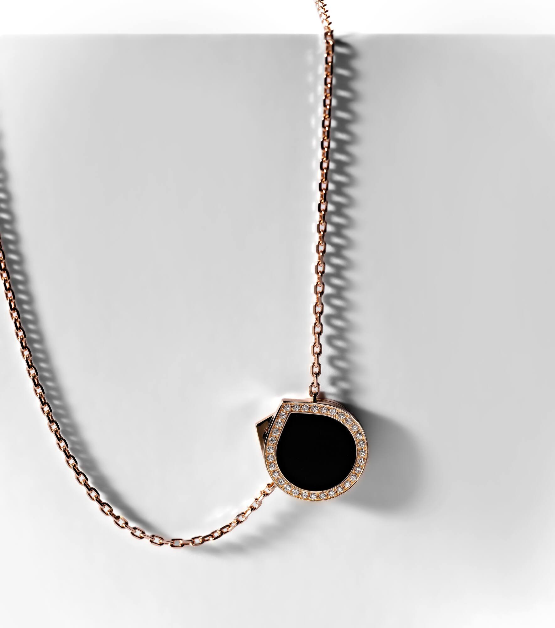 Antifer 18kt rose gold pendant necklace with onyx and diamonds - 5