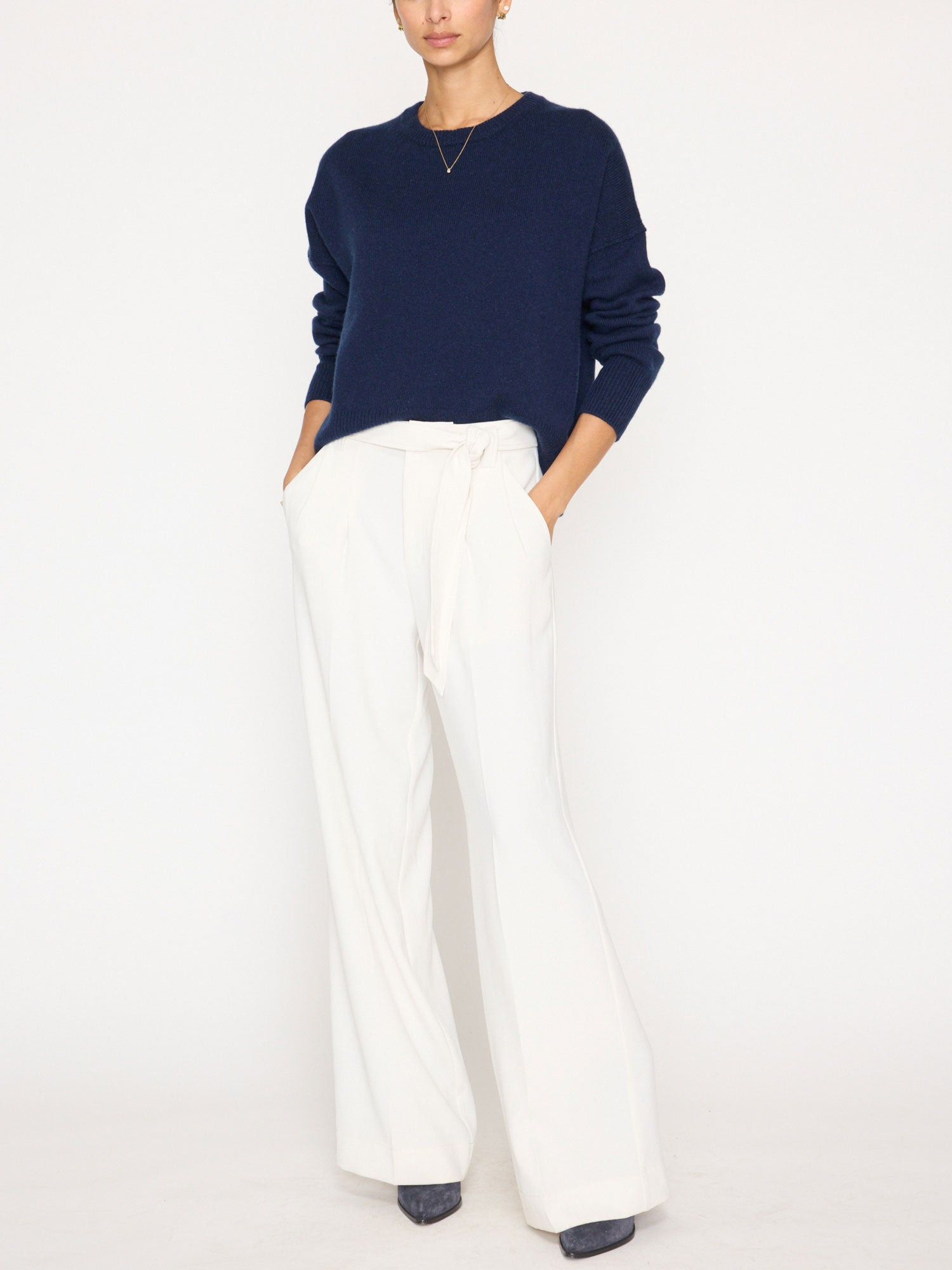 The Everyday Cashmere Bright Crew - 6
