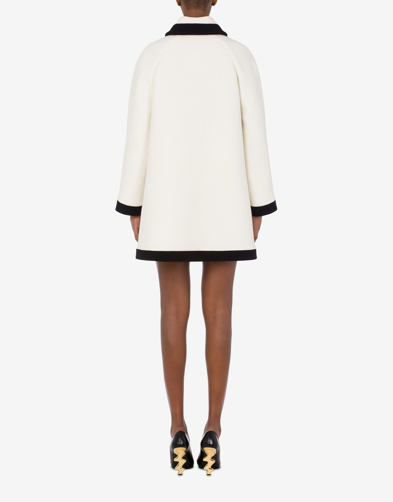 MORPHED BUTTONS CLOTH COAT 3