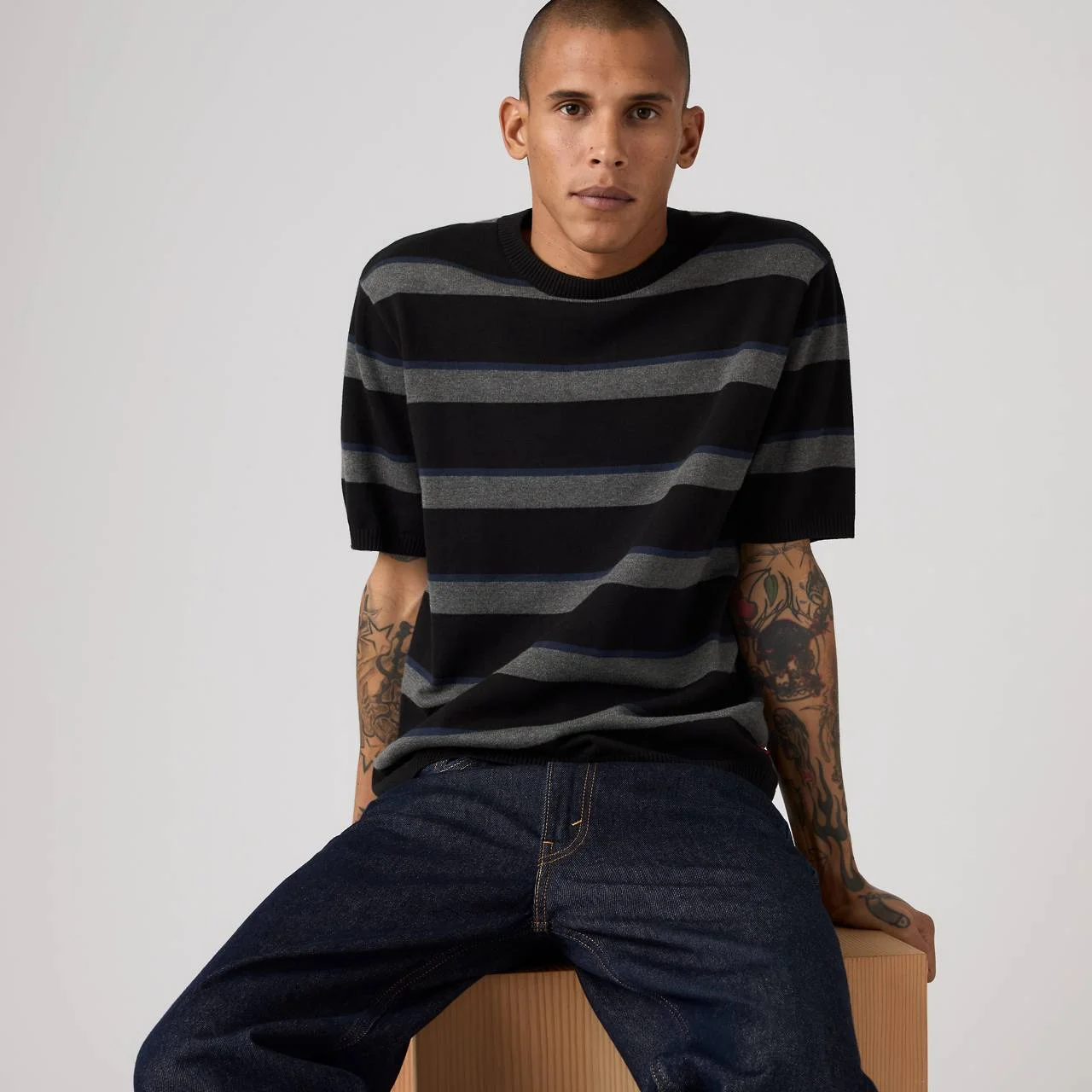 SHORT-SLEEVE SWEATER - 1