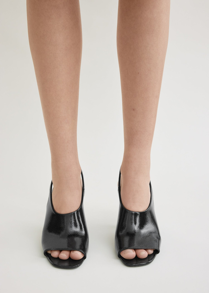 TOTEME Contour naplack slingbacks black outlook