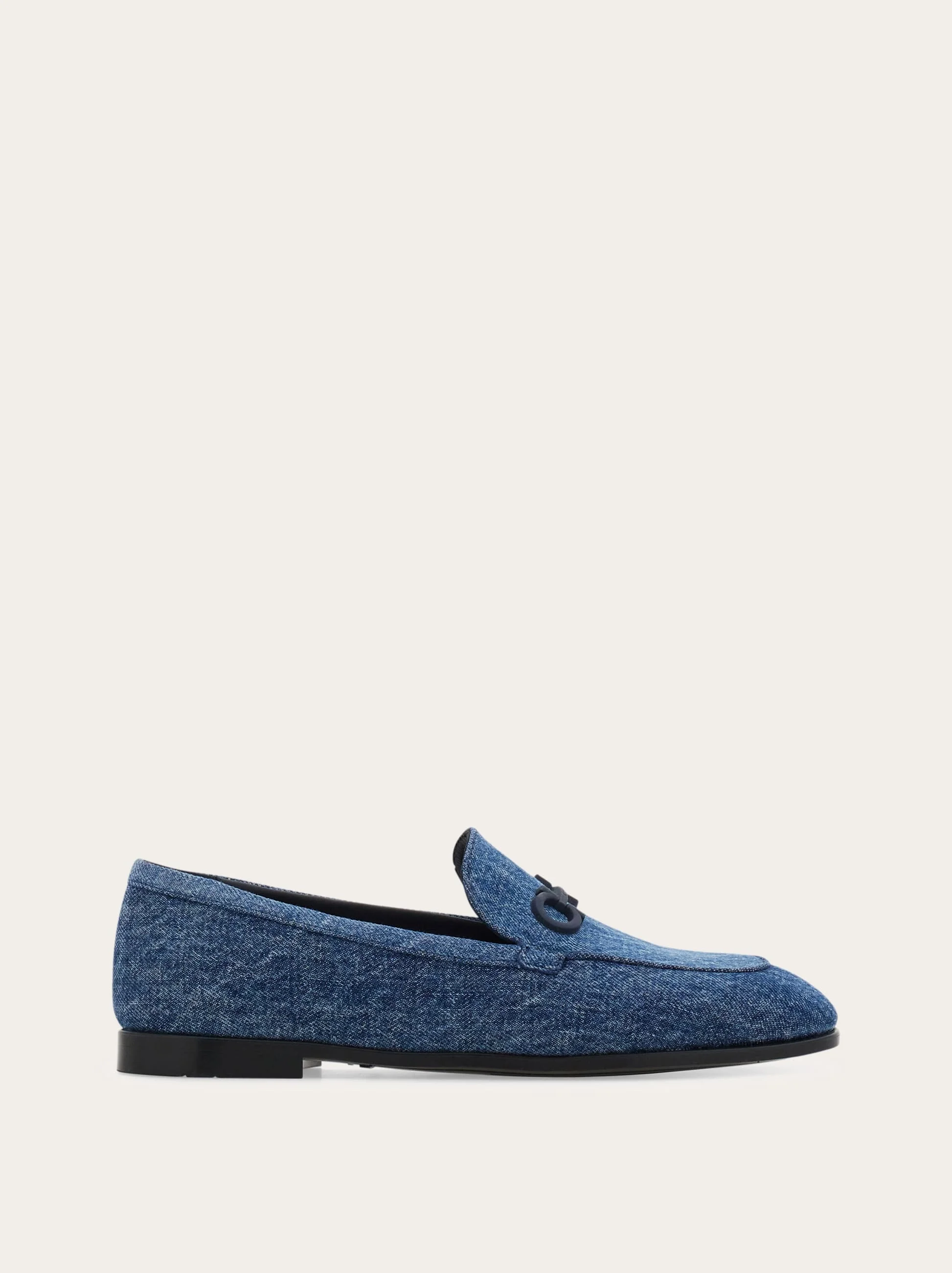 Gancini ornament loafer - 1