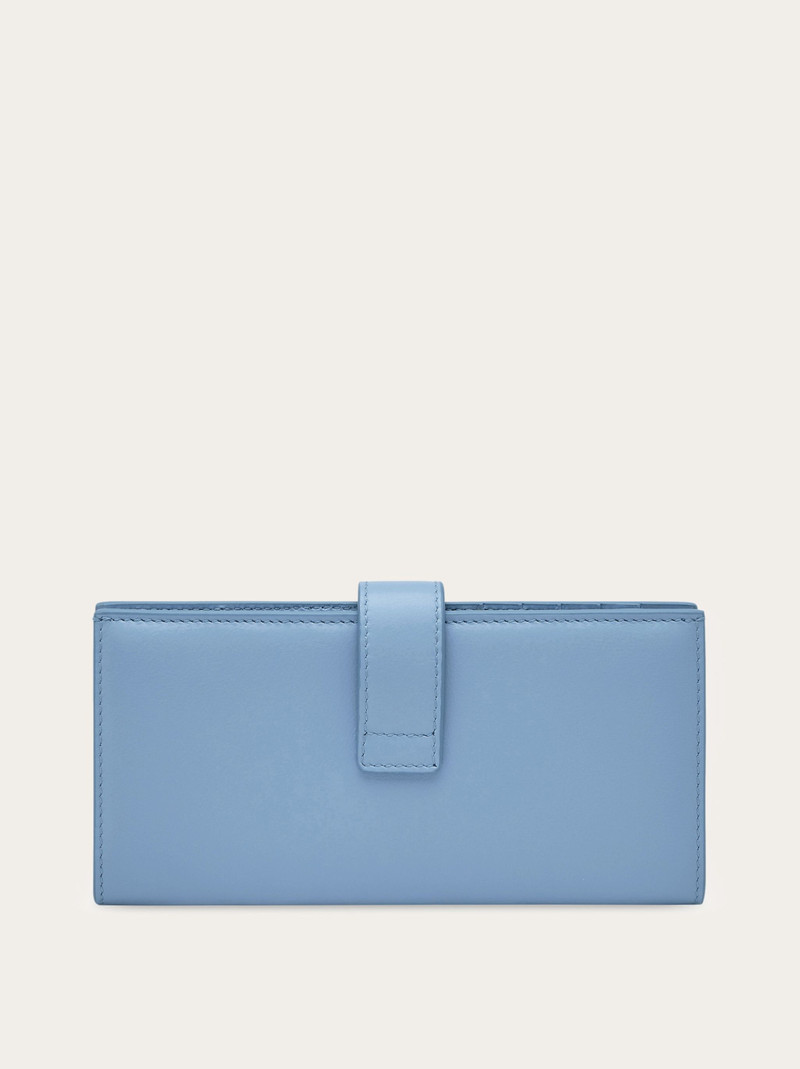 Hug continental wallet 3