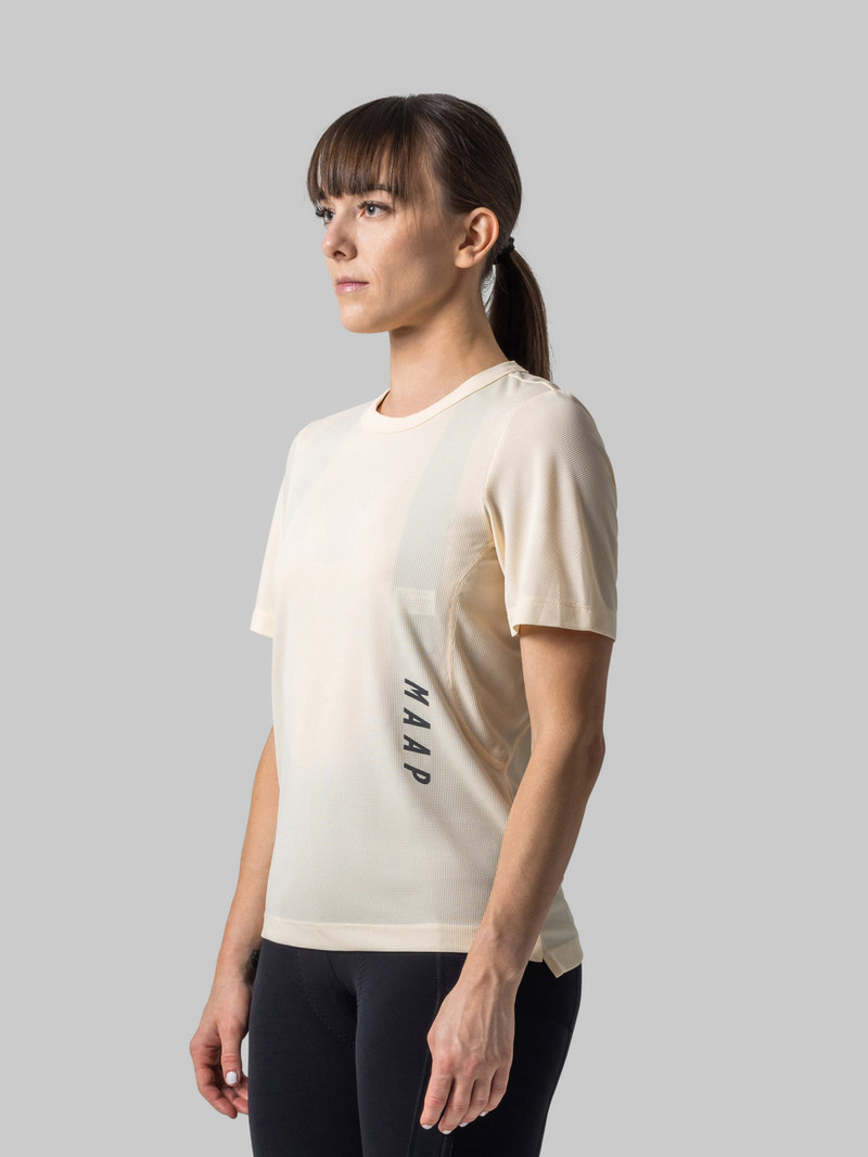 MAAP Women's Alt_Road™ Ride Tee 3.0 outlook