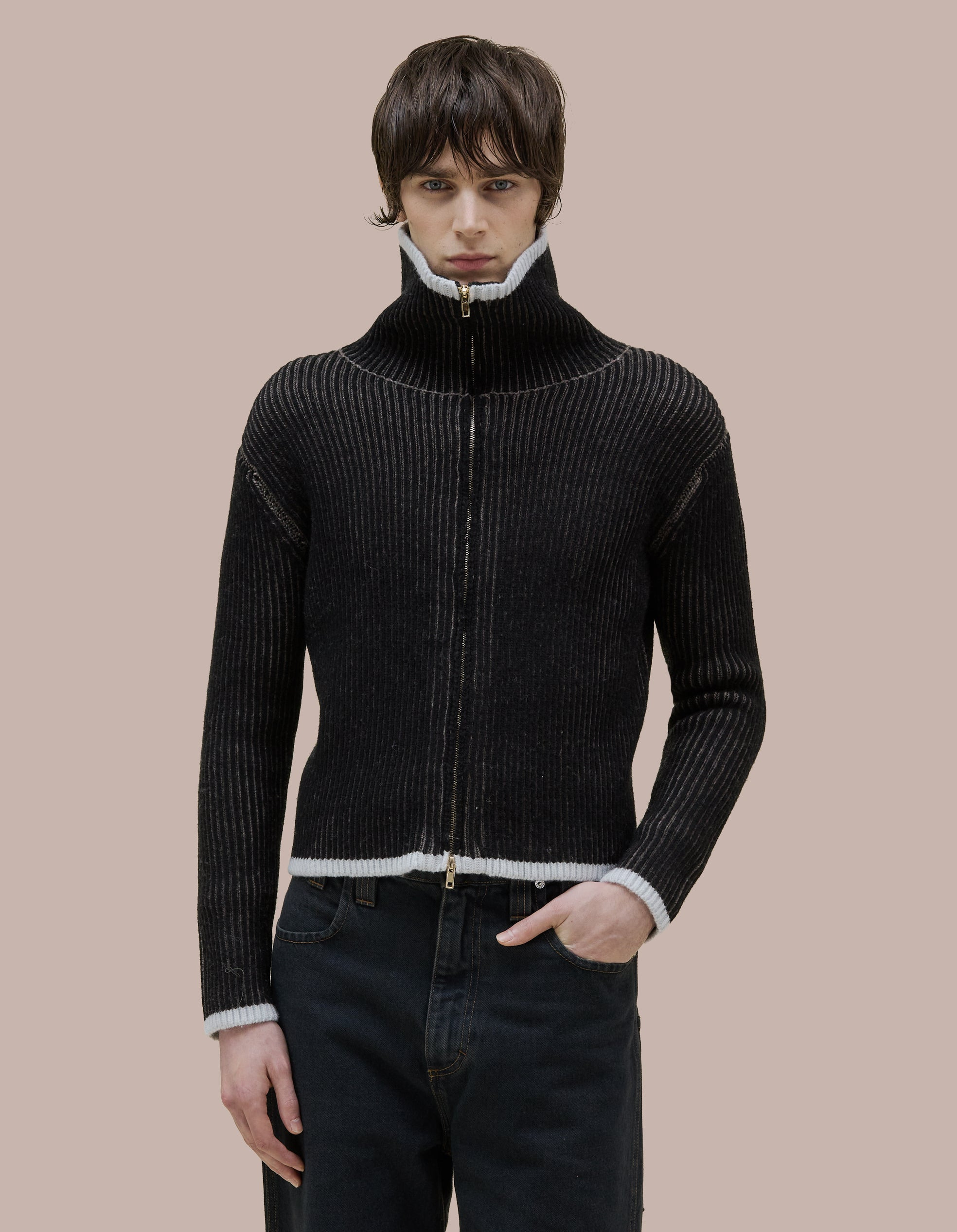 HUDDLE ZIP SWEATER - 4