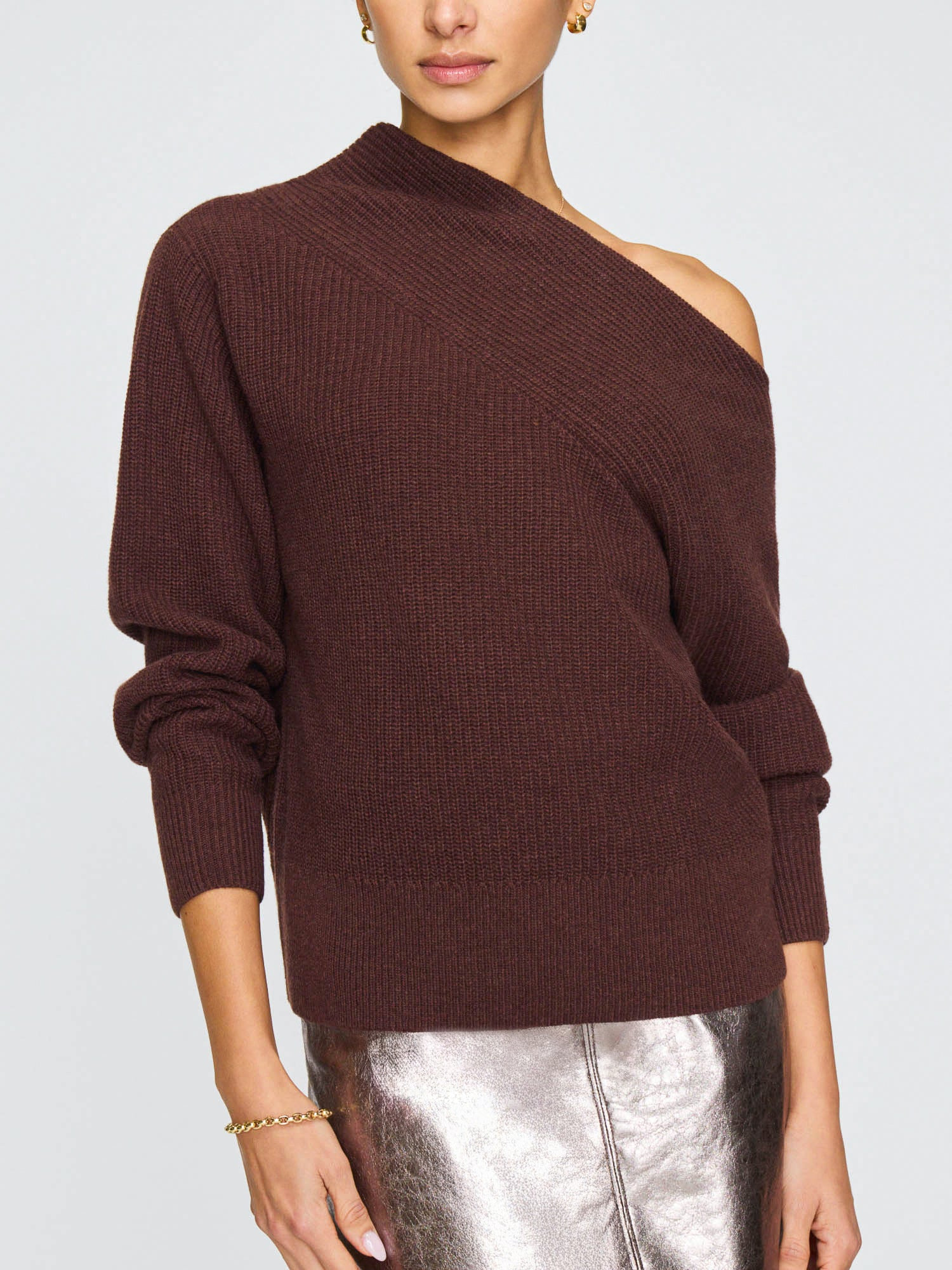 The Hart Off Shoulder - 3