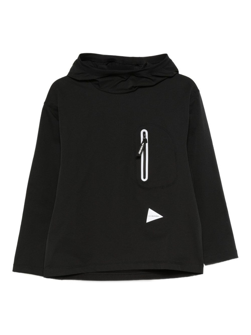 zip-pocket hoodie 1