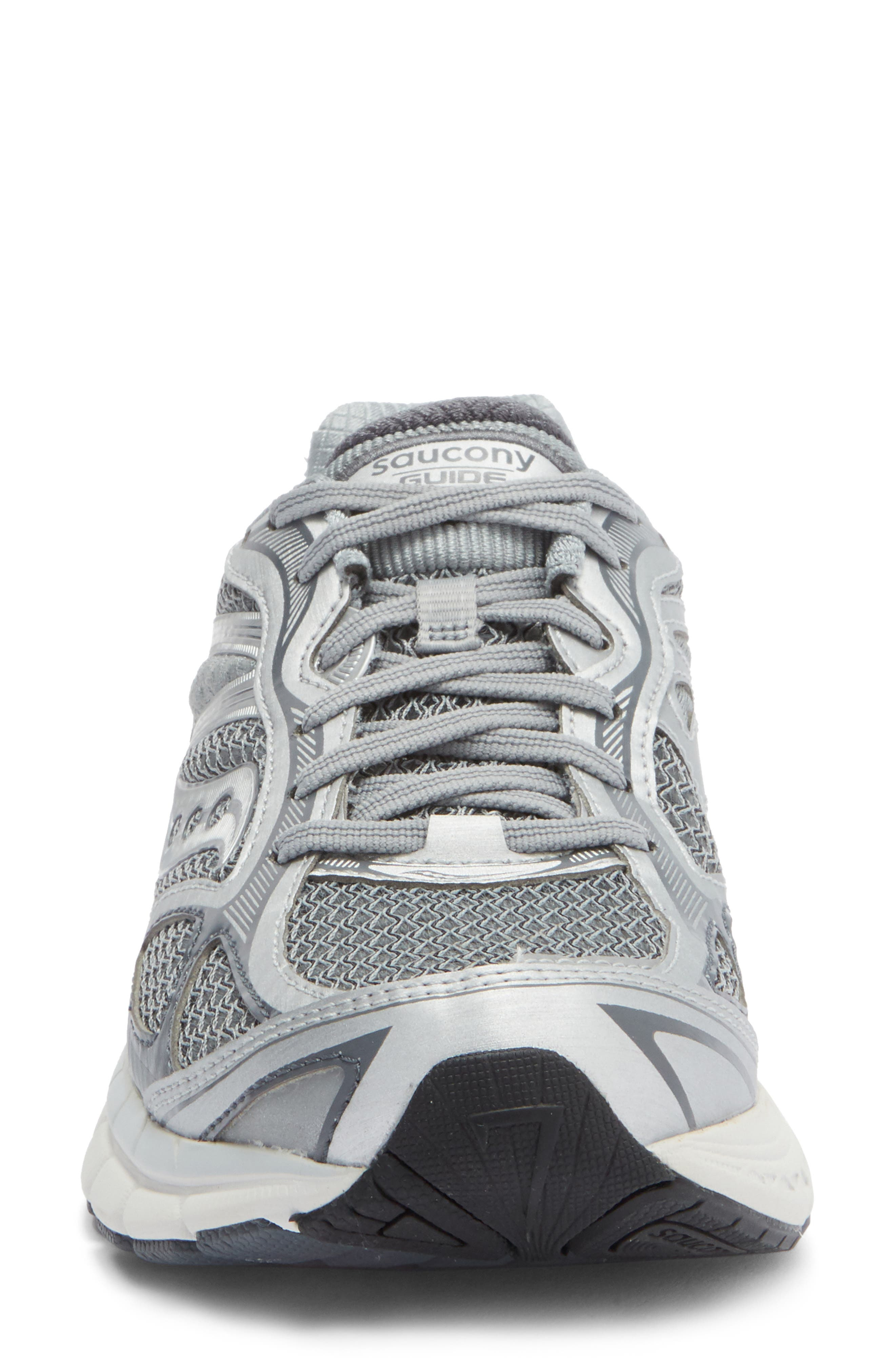 Saucony Gender Inclusive ProGrid Guide 7 Sneaker in Grey/Silver at Nordstrom - 4