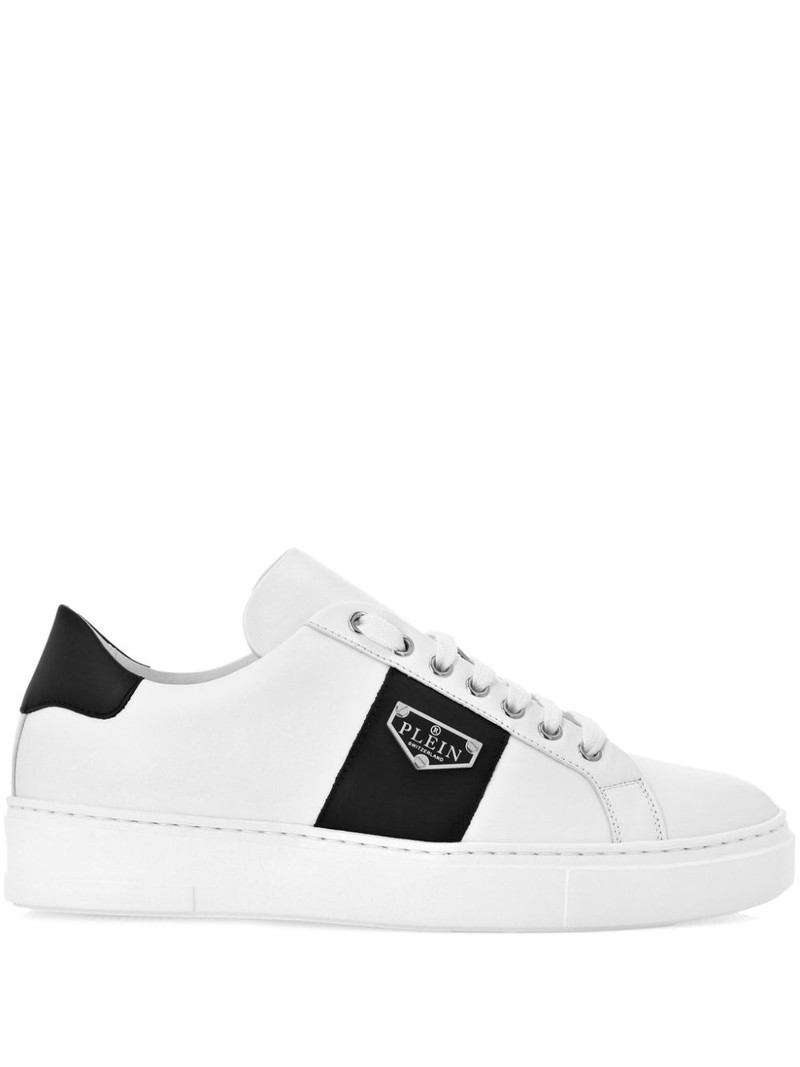 logo-plaque leather sneakers 1