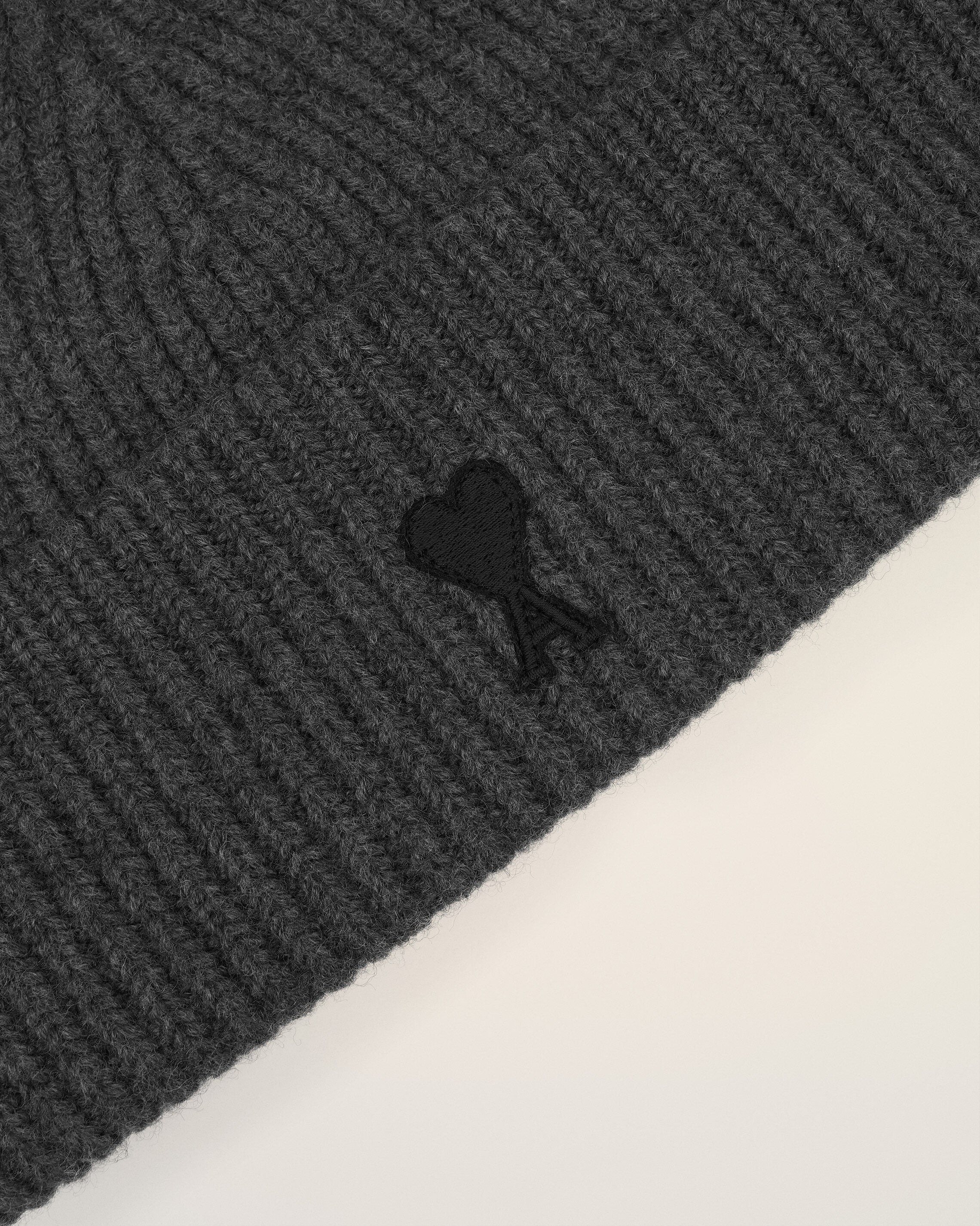 GREY WOOL AMI DE COEUR BEANIE - 3