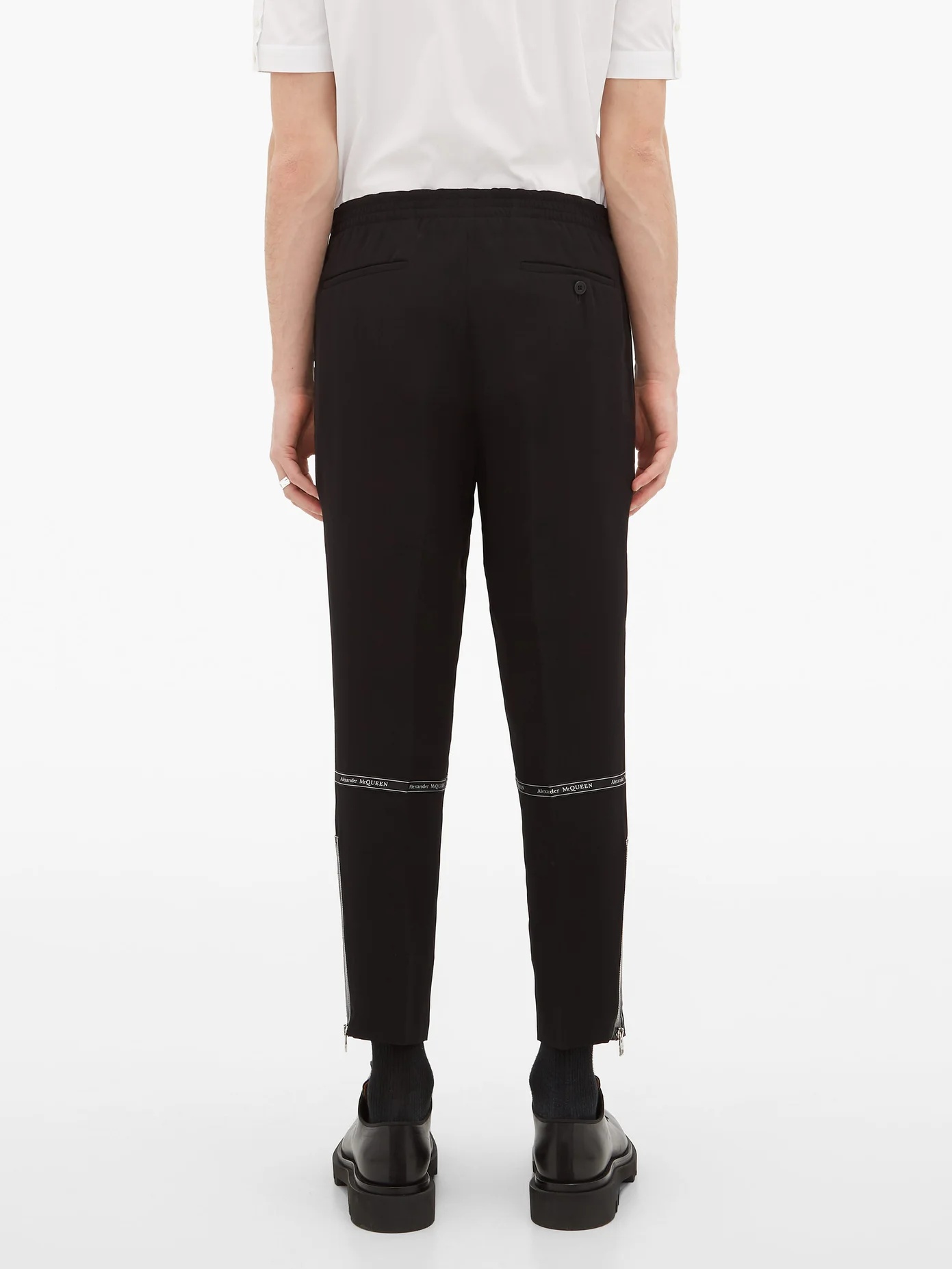 Logo-tape ankle-zip crepe trousers - 5