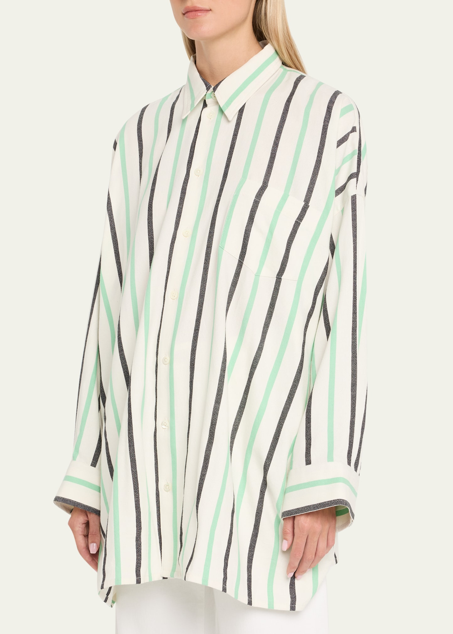 The Oversized Shirt with Collar - 4