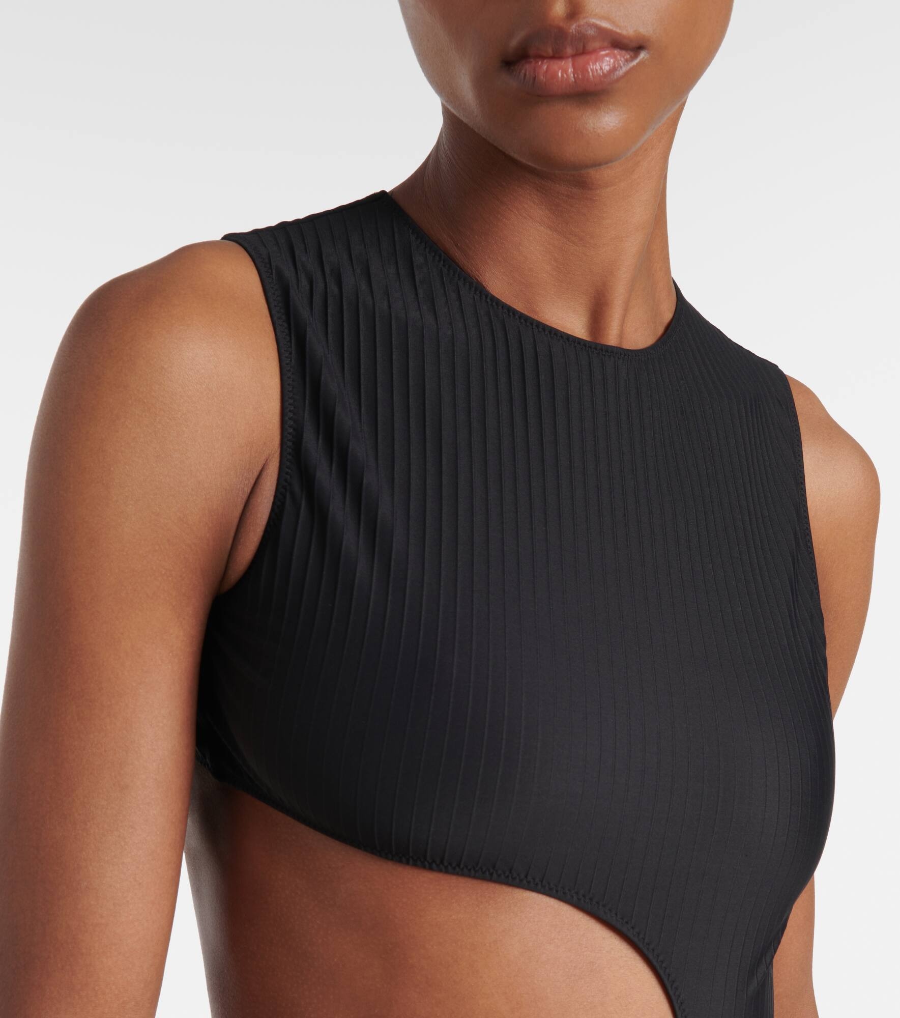 Cutout swimsuit - 5