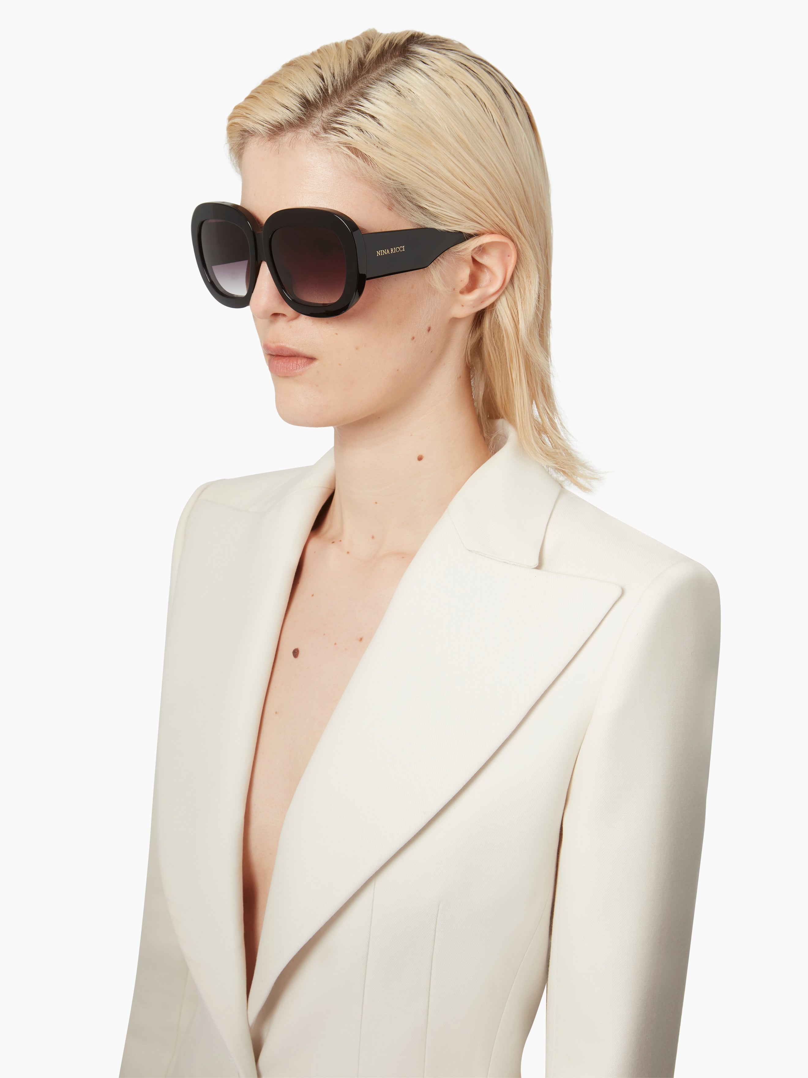 WAVES ROUND BLACK SUNGLASSES - 12