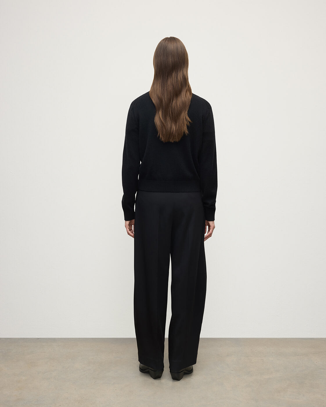 Classic Cashmere Black Cardigan - 4