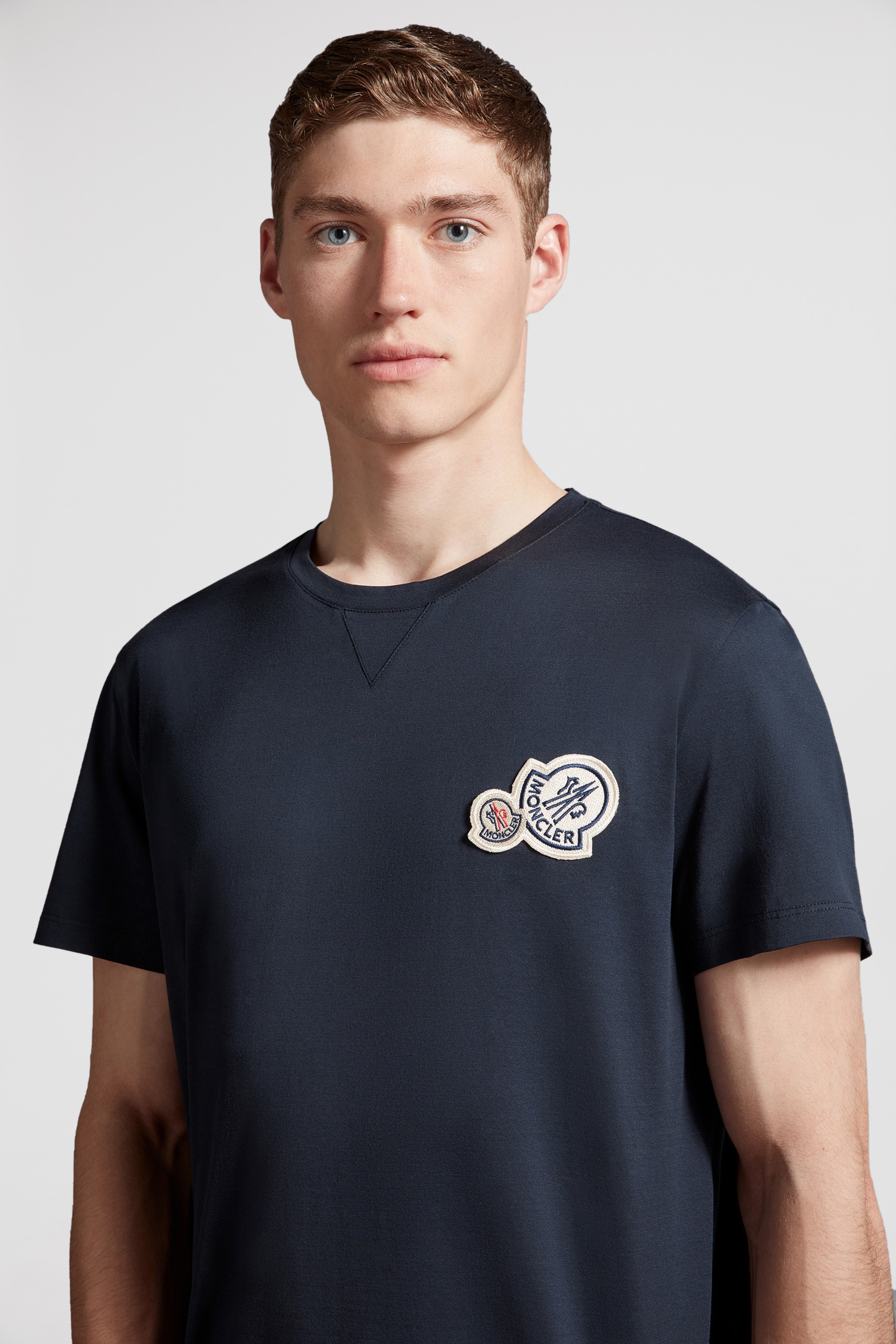 関税込★Moncler ロゴパッチ Tシャツ 楽天市場】MONCLER モンクレール Logo Patch T-Shirts Tシャツ