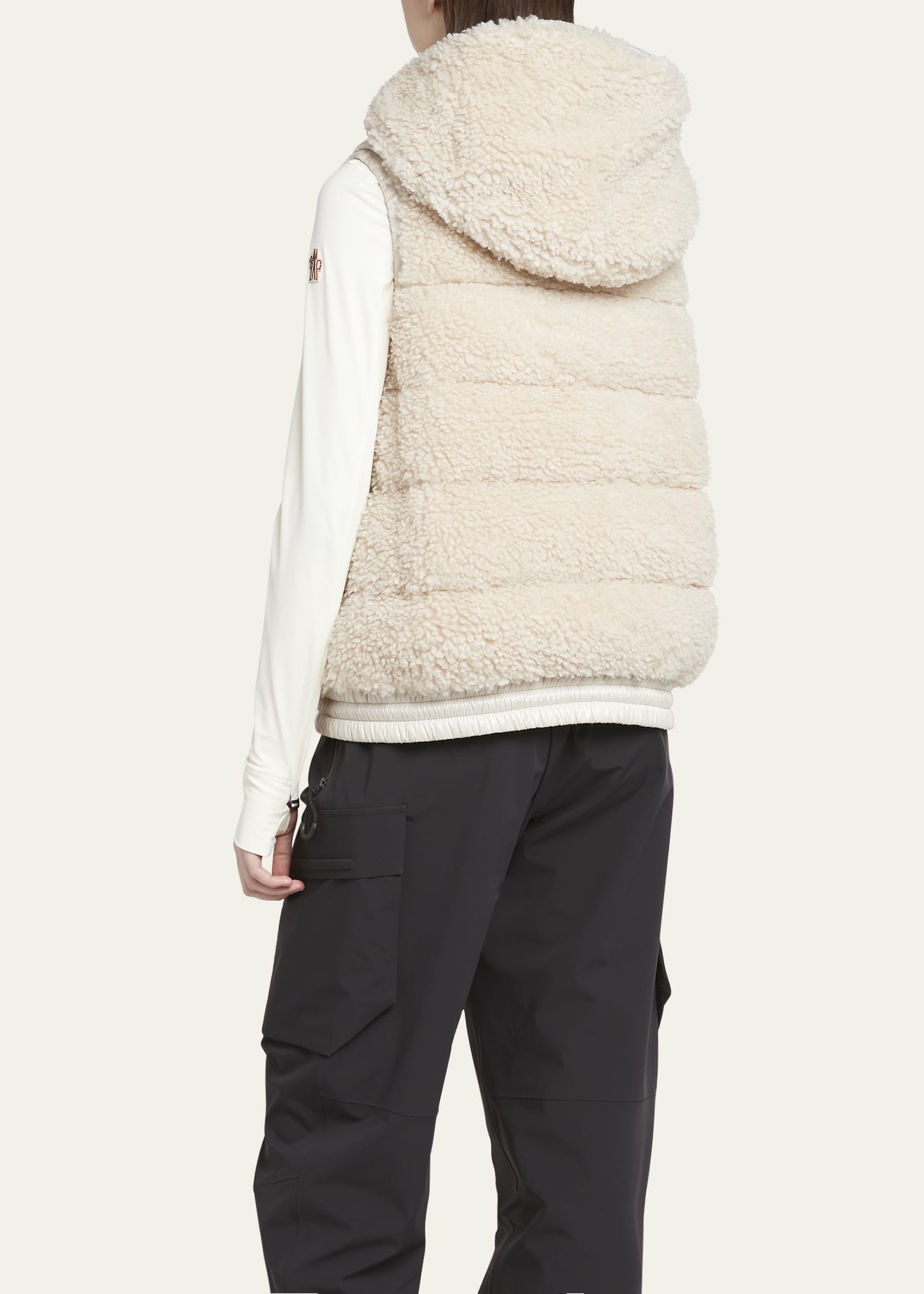 【MONCLER GRENOBLE】GILET REVERSIBILE ★フリースベスト MONCLER GRENOBLE 2023春夏新作メンズ リバーシブルベスト