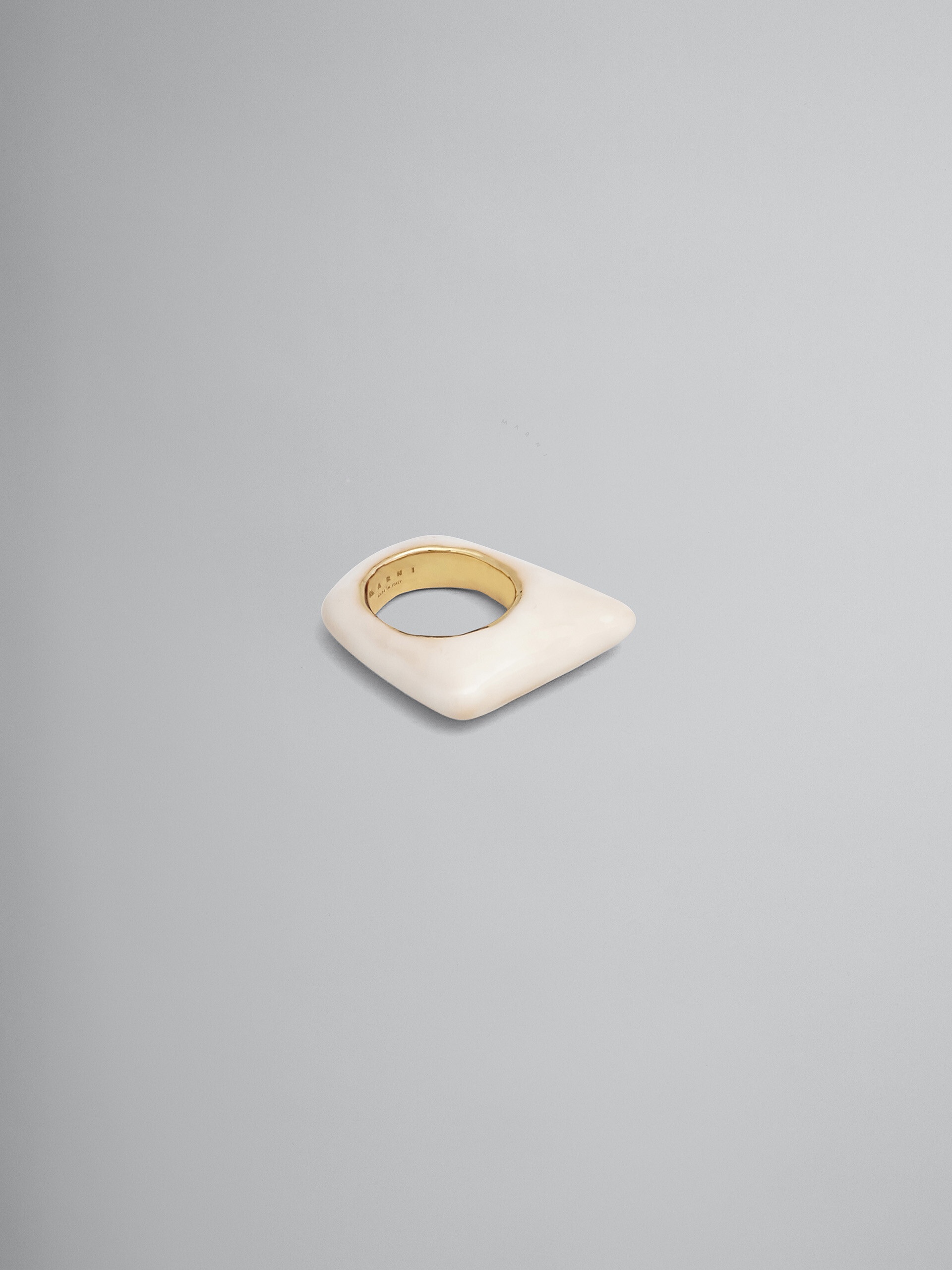 TRAPEZE WHITE RING - 1