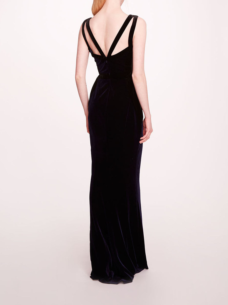 Marchesa SLEEVELESS VELVET COLUMN GOWN outlook