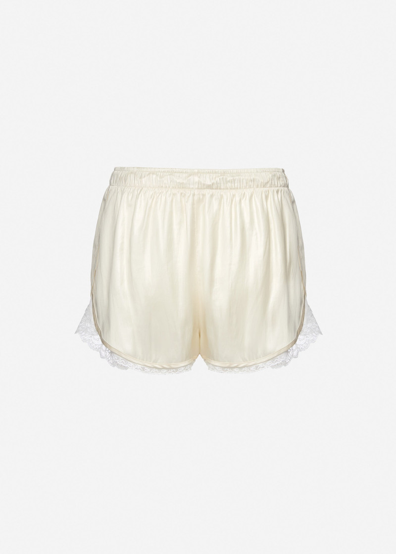 Lace-trim shorts in cream 2