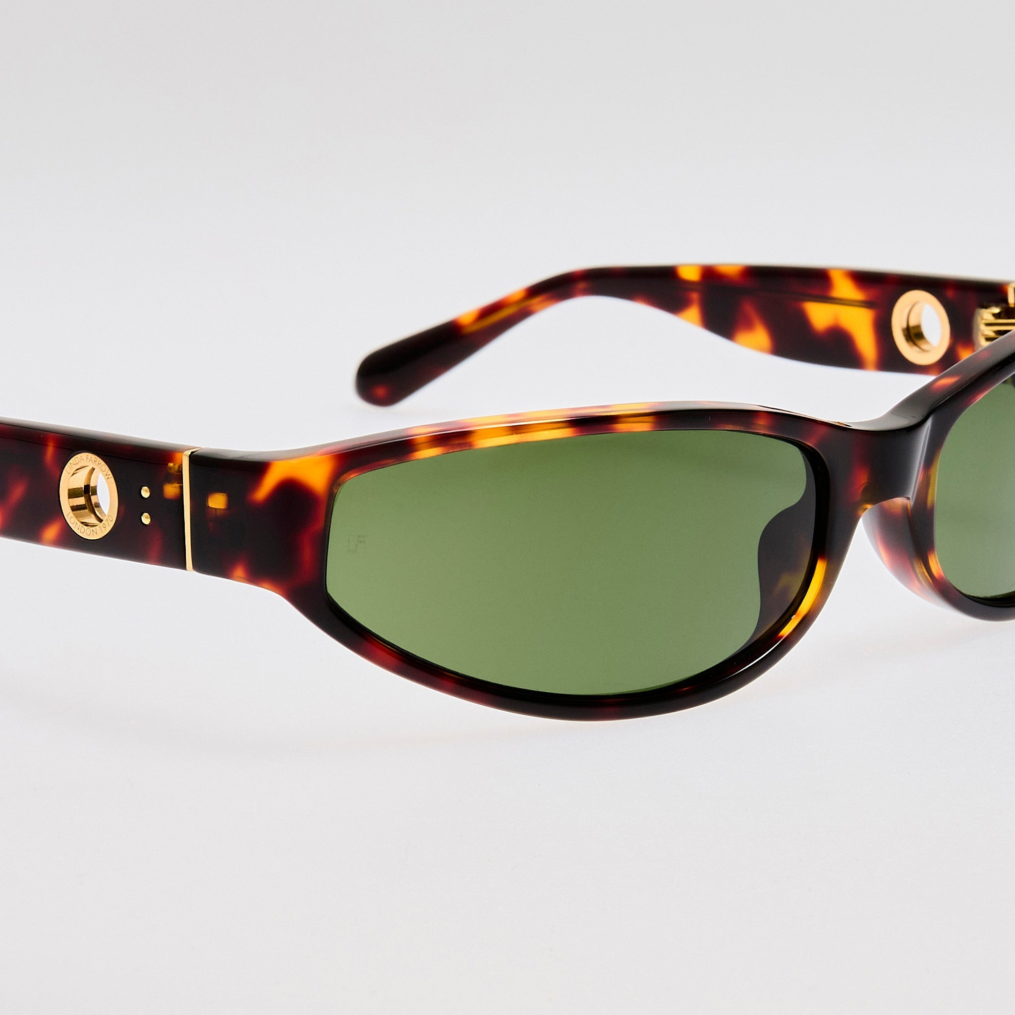 Etain Sunglasses in Dark Tortoiseshell - 3