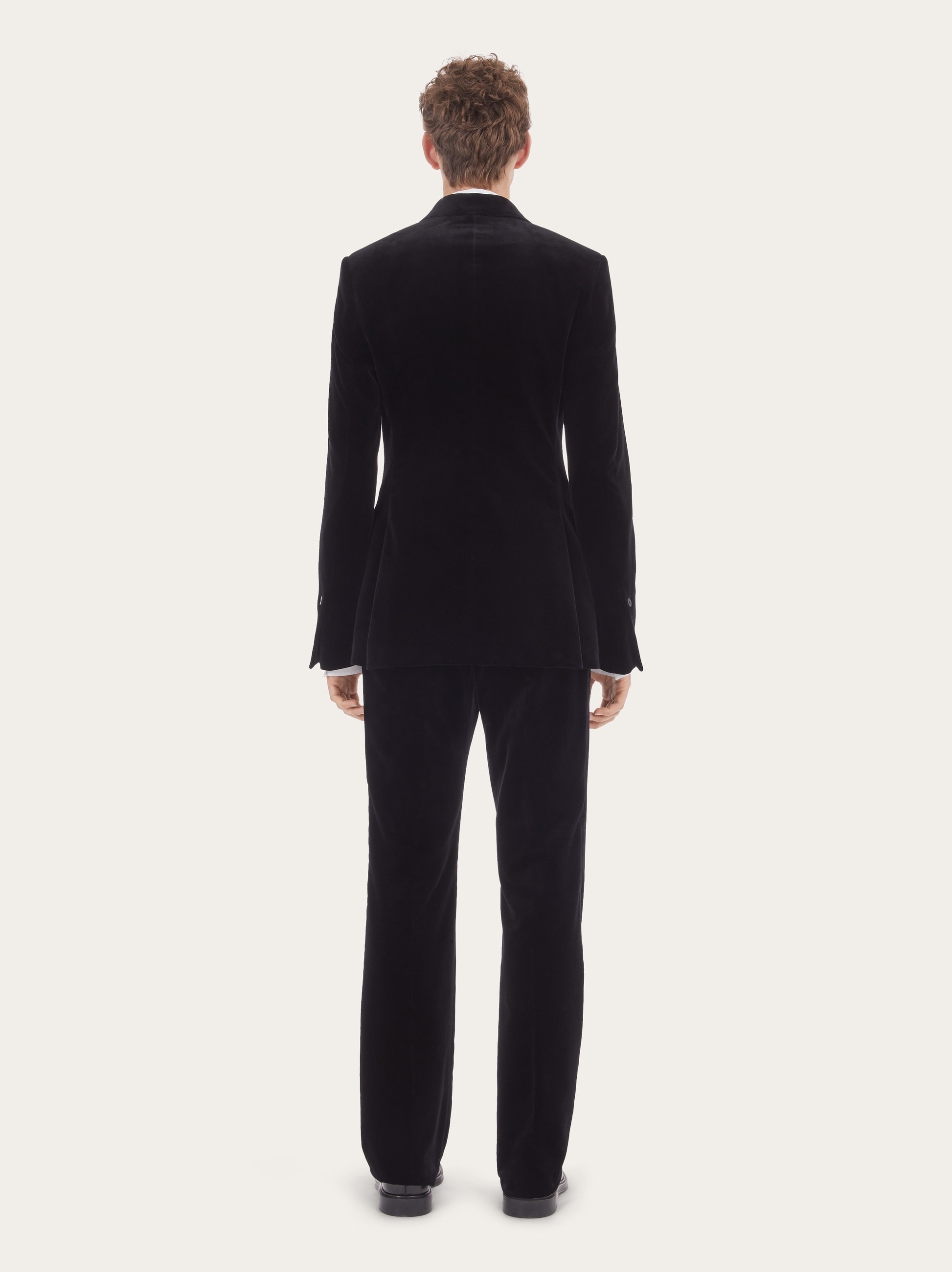 Velvet single breasted suit - 2