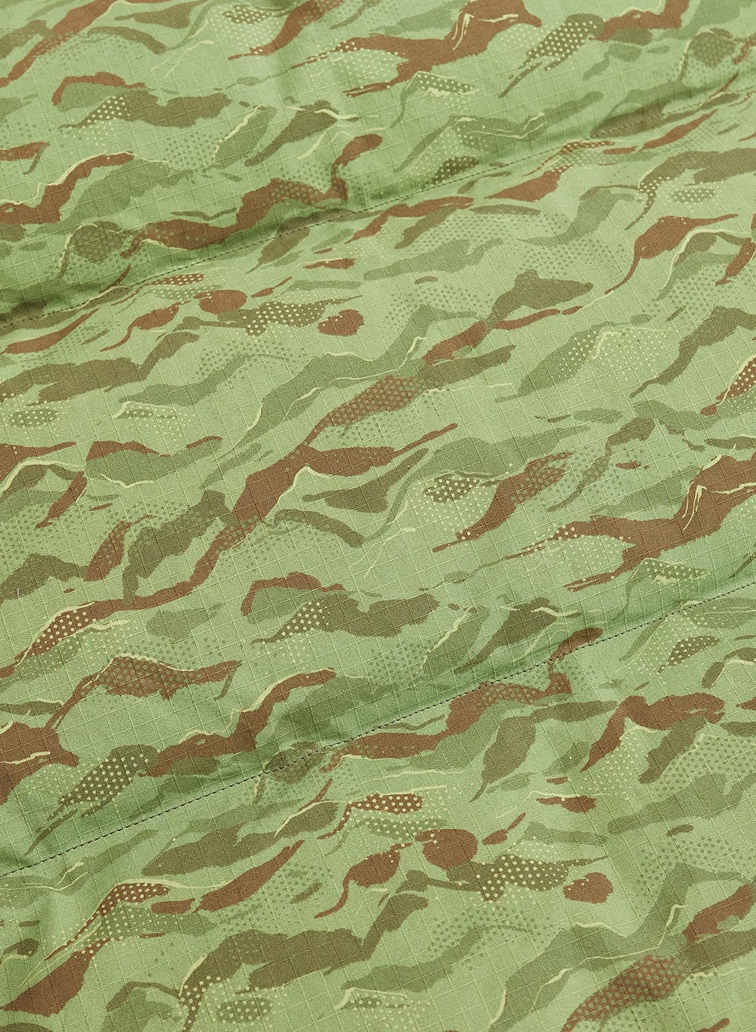 Rocky Mountain Featherbed x Nigel Cabourn Down Vest Mountain Camo in Green - 12