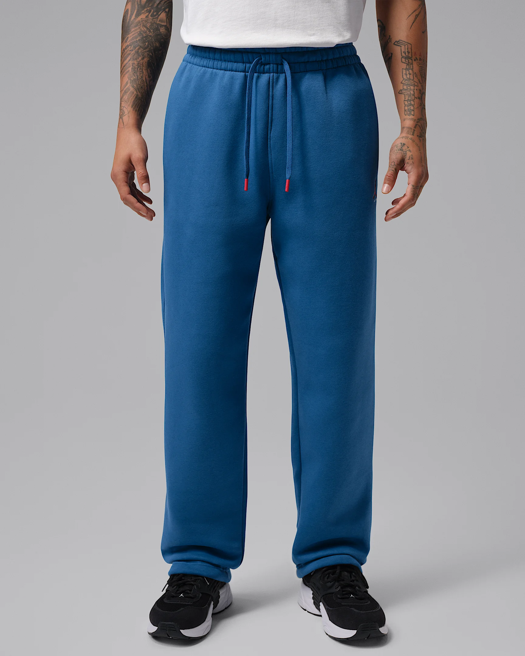 Jordan Brooklyn Men's Statement Fleece Open-Hem Pants - 1