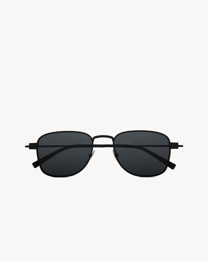 SAINT LAURENT SL 741 outlook