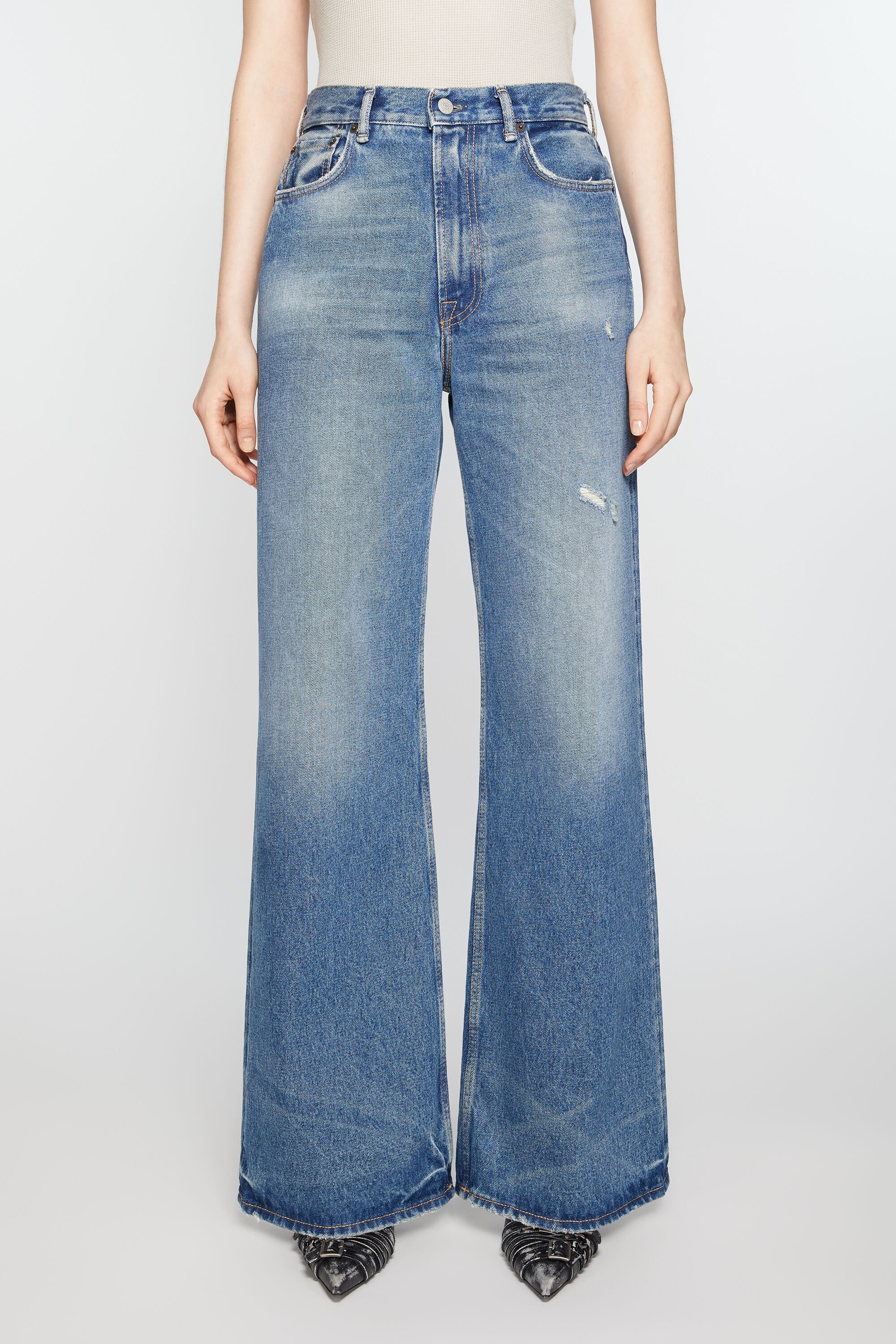Relaxed fit jeans - 2022F - Mid blue - 3