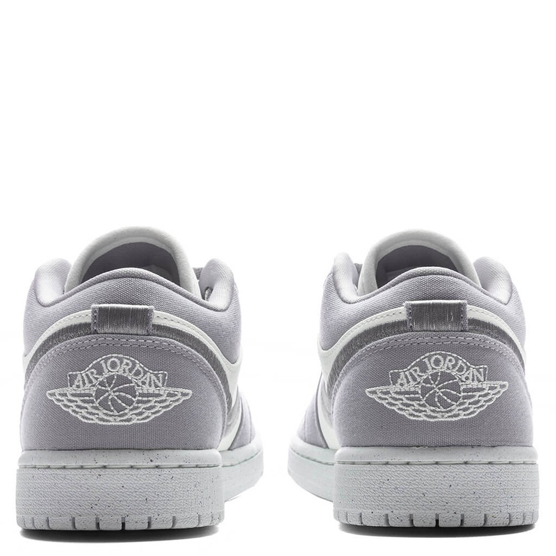 Jordan AIR JORDAN 1 LOW SE WOMEN'S - LIGHT STEEL GREY/SAIL/WHITE outlook