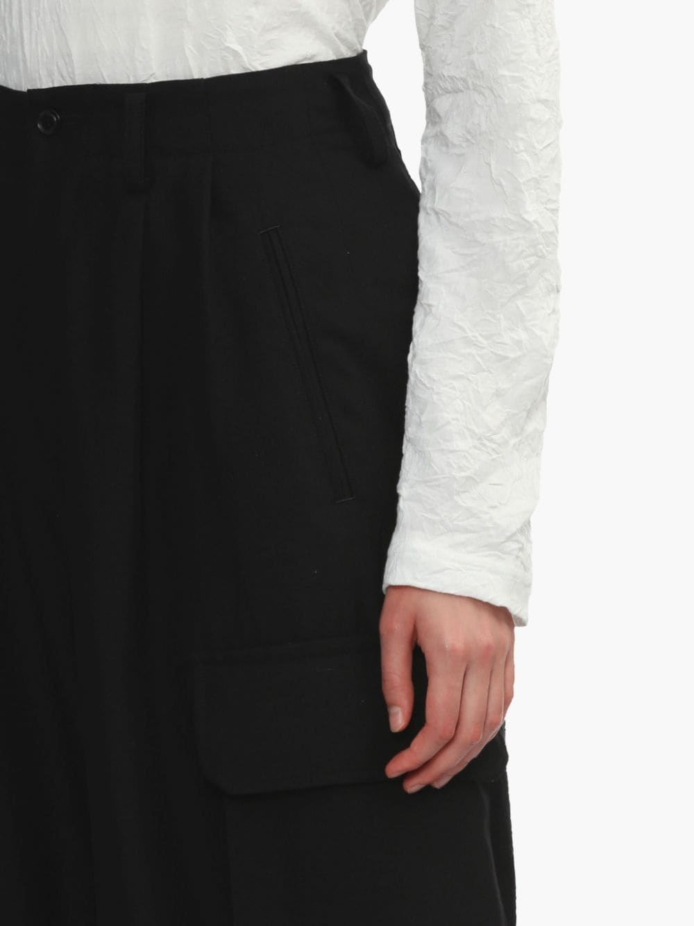 cropped cargo trousers - 10