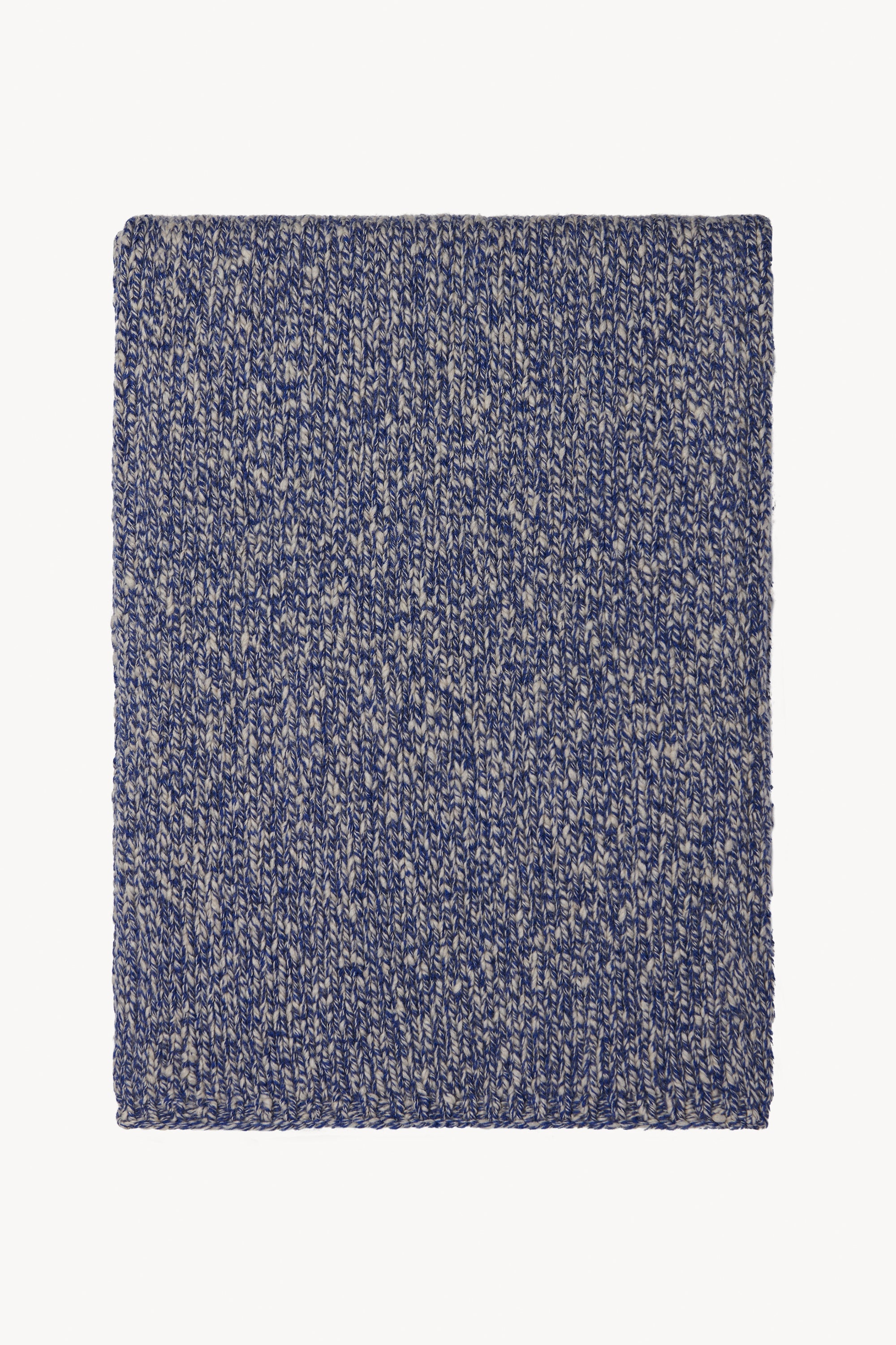 Hobe Scarf in Cashmere - 2