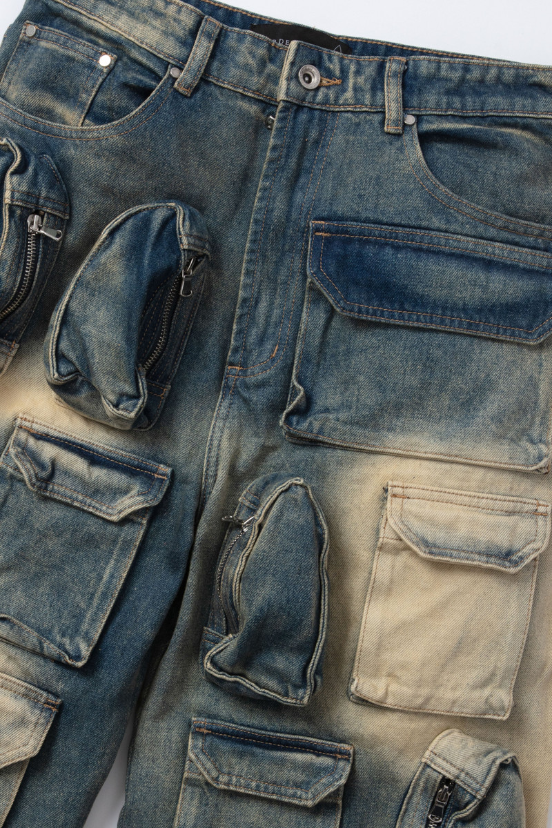 WHO DECIDES WAR RAVE CARGO outlook