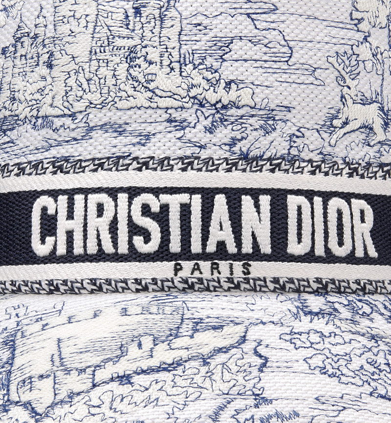 D-Bobby Toile de Jouy Scotland Small-Brim Bucket Hat 4