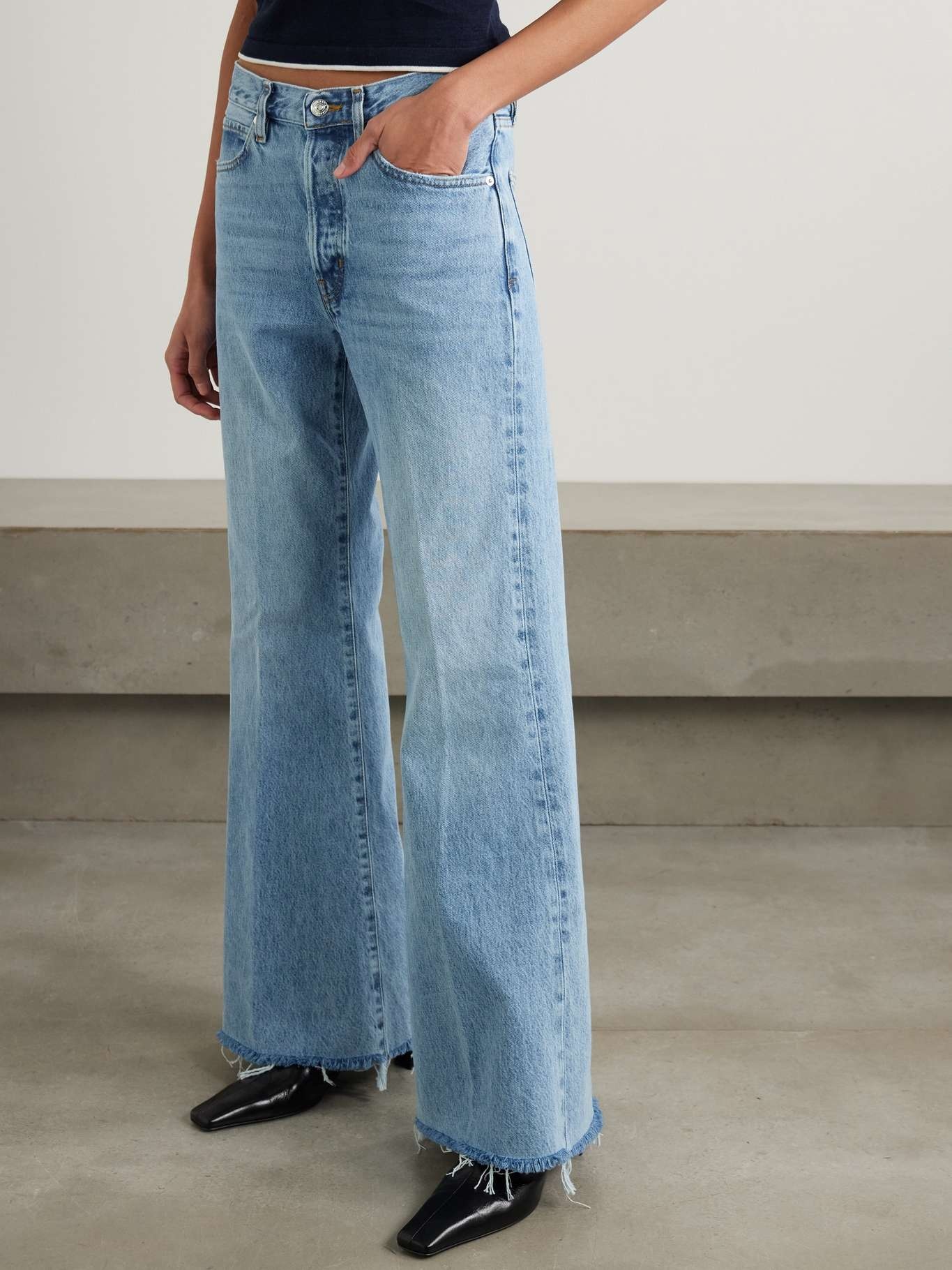 The Lax distressed high-rise flared jeans Light denim - 3
