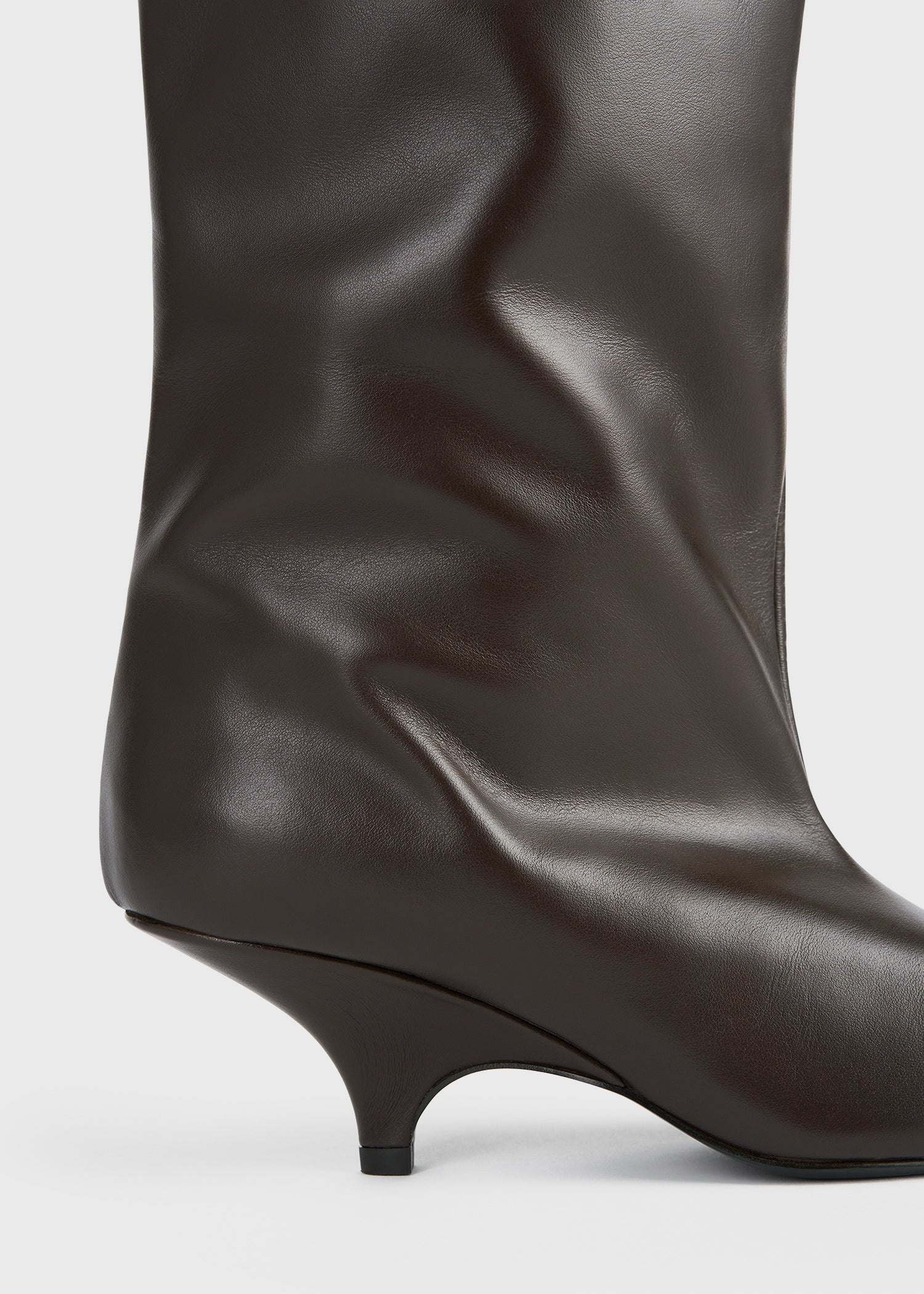 The Wedge-Heel Boot bark - 4