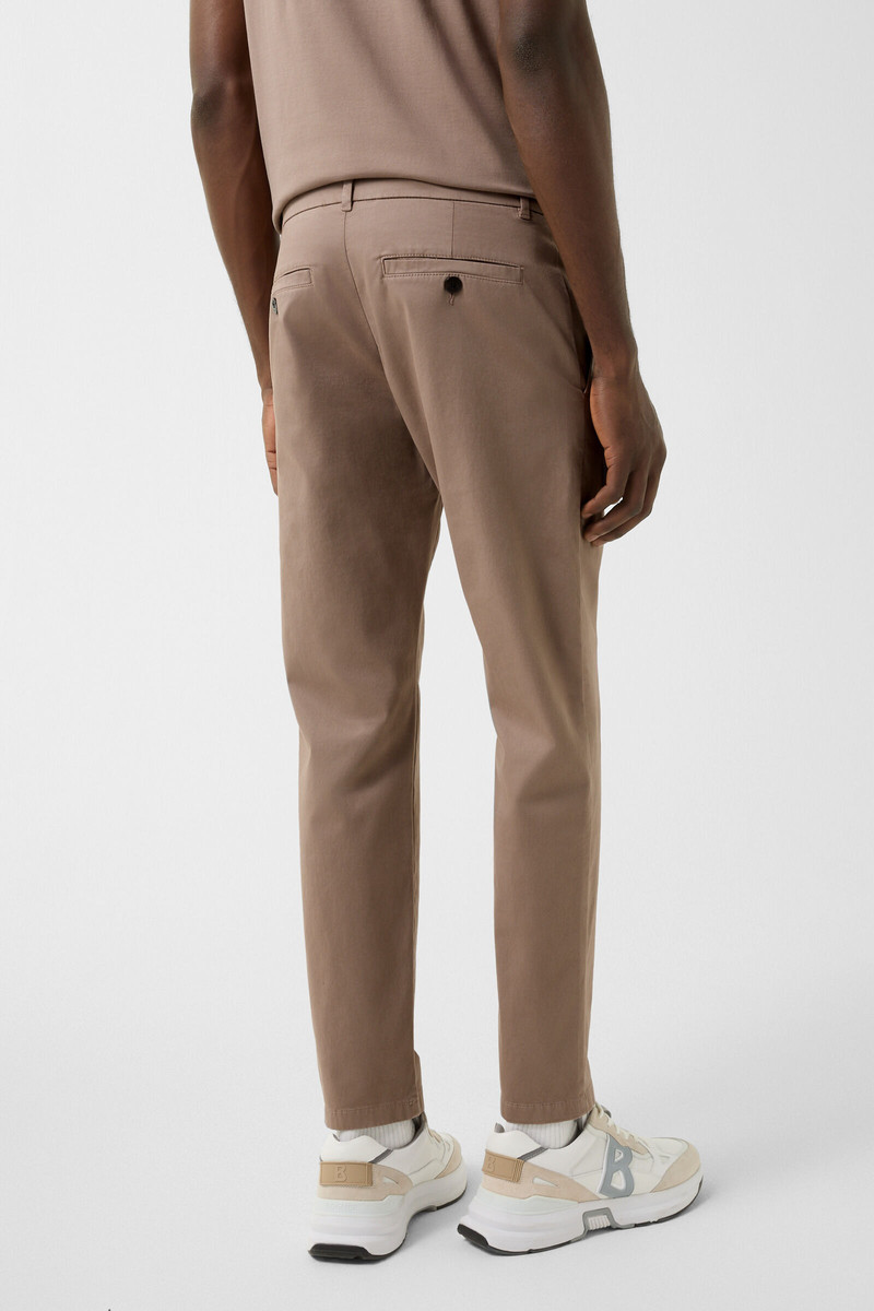 Chinos Riley in Mud 3