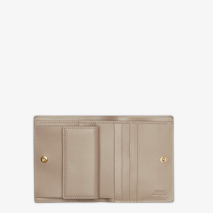 Beige compact leather wallet - 4