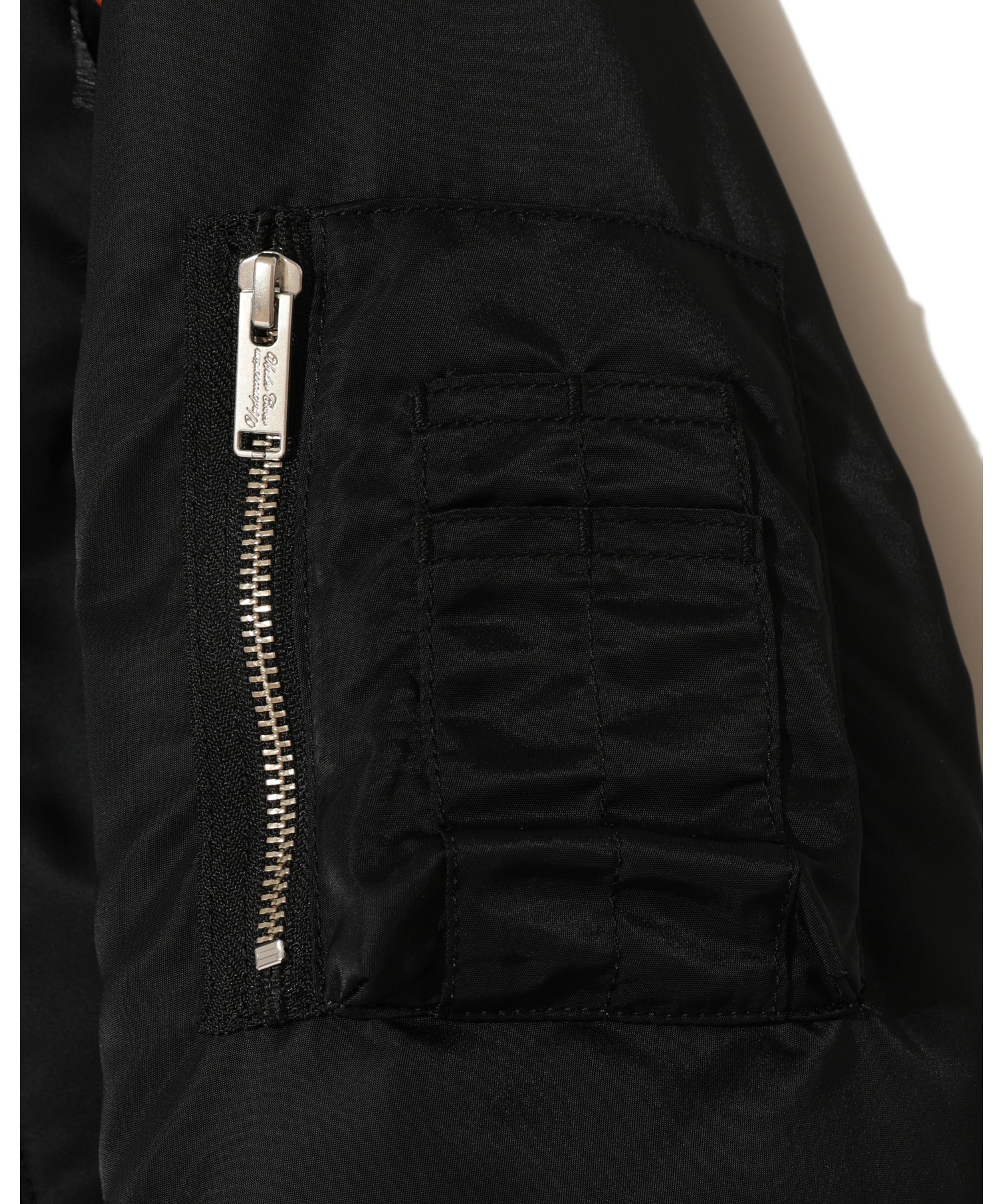 UP2D1203 - 5