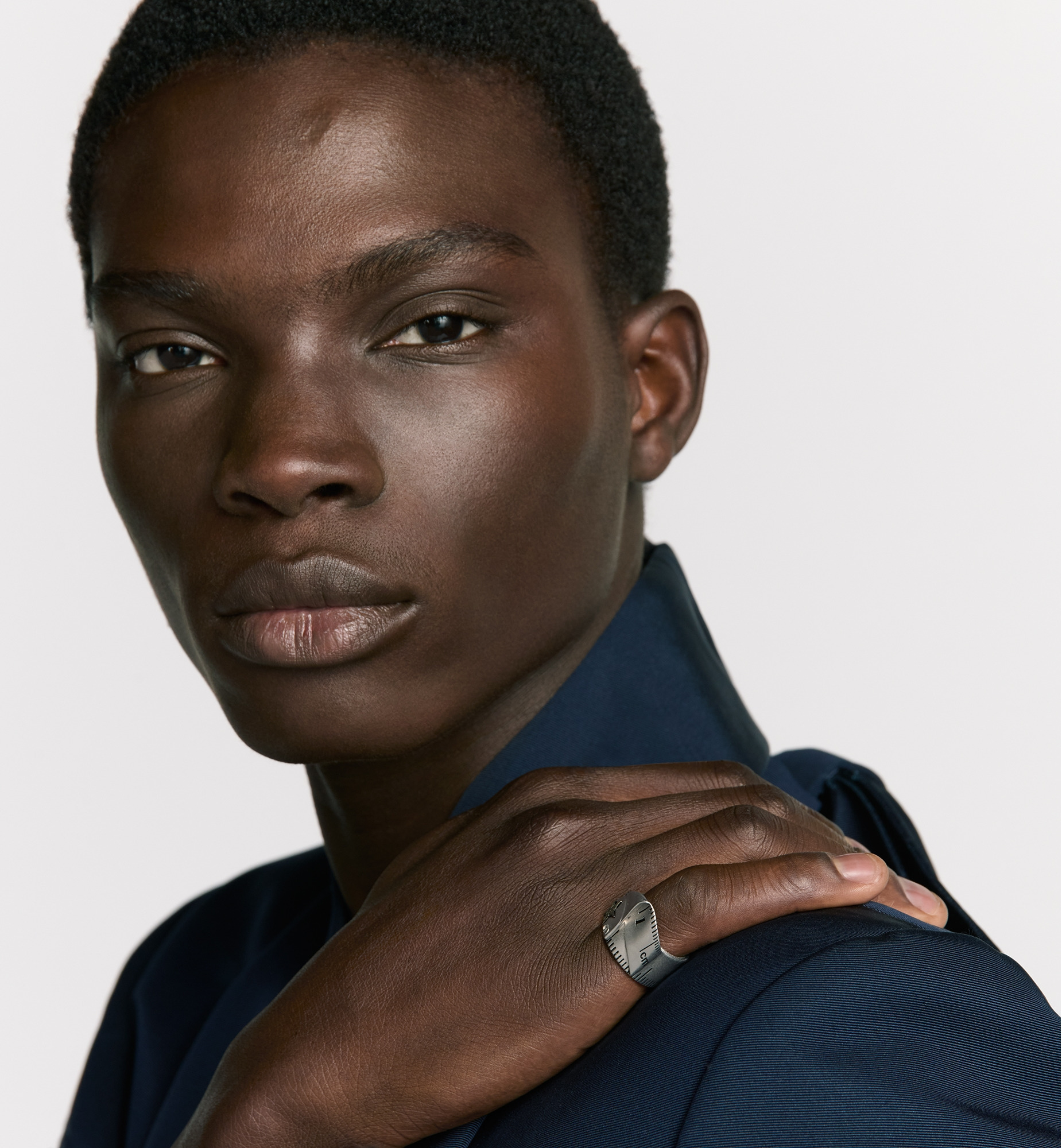Dior Black Star Ring - 2