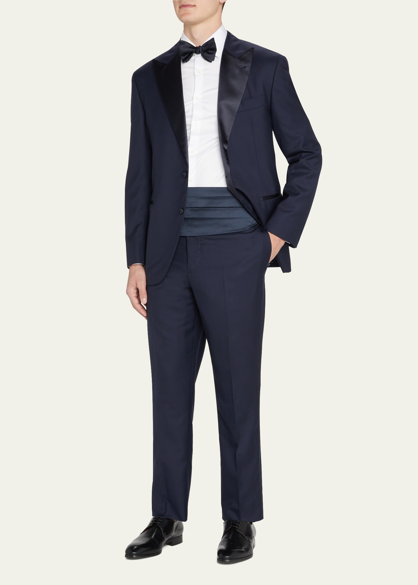 Men's Solid Peak-Lapel Tuxedo - 2