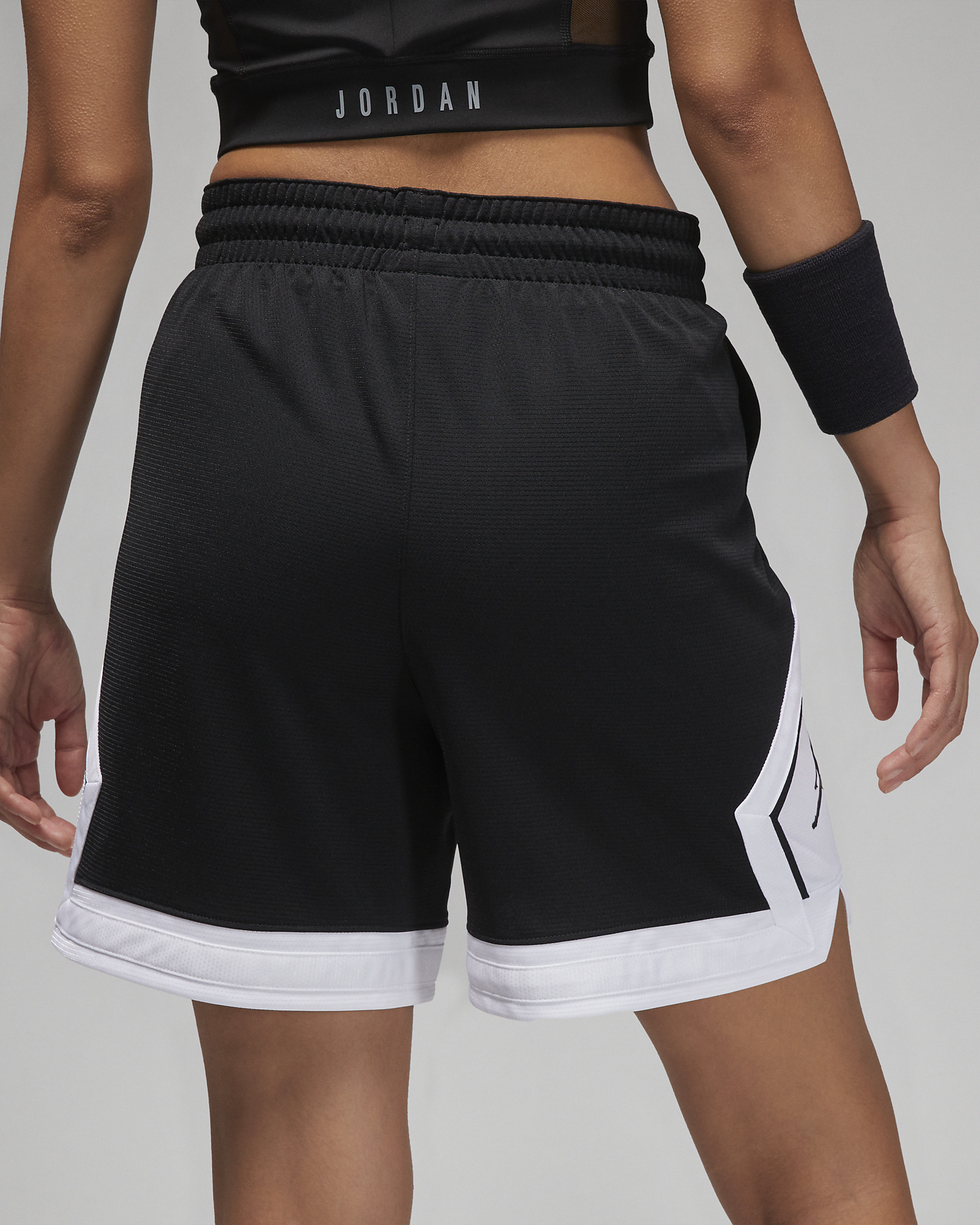 Jordan Sport Women's Diamond Shorts - 3
