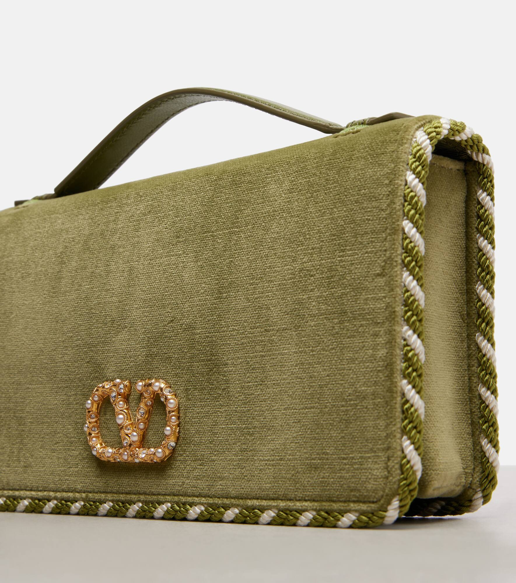 VLogo velvet wallet on chain - 6