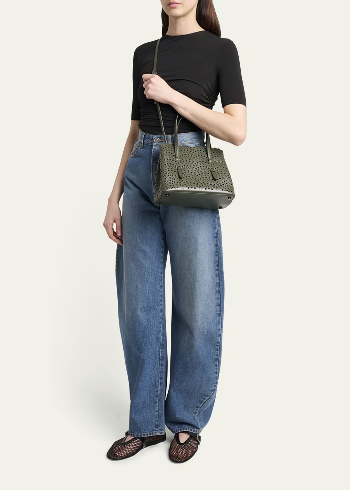 Mina 25 Tote Bag in Vienne Wave Perforated Leather - 6